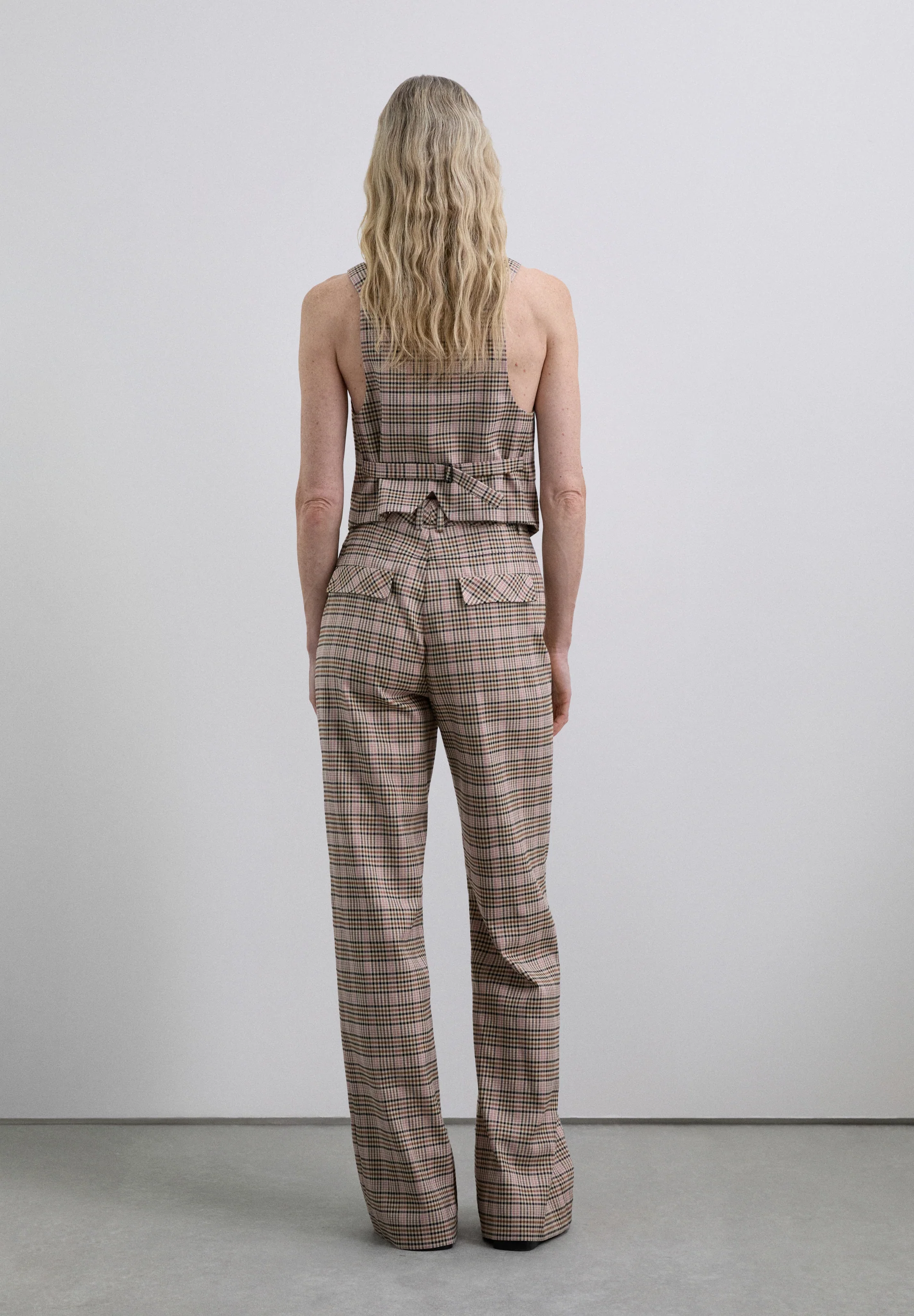 PANTALÓN CAMPANA CUADROS - Image 4