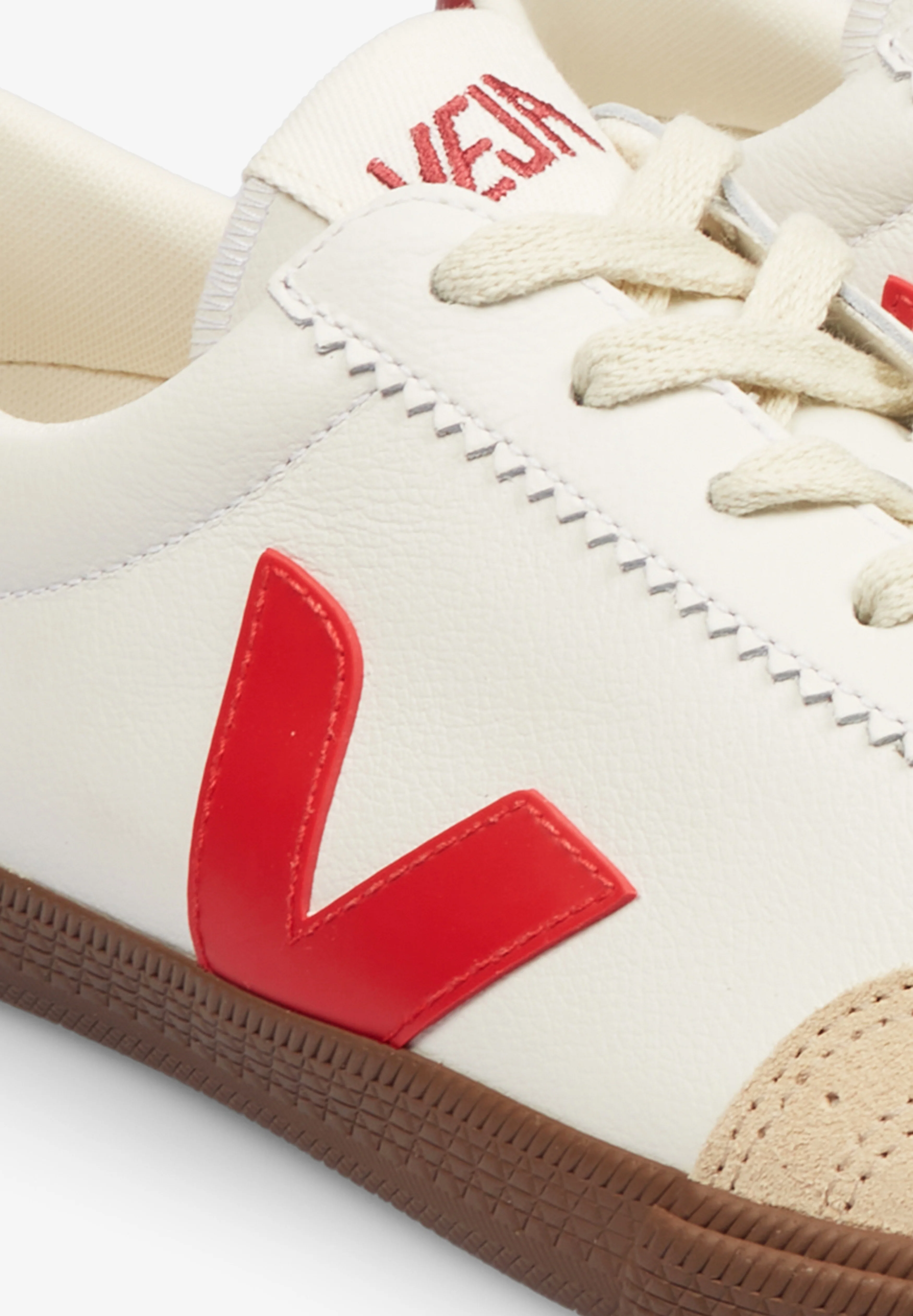 VEJA | SNEAKERS VOLLEY O.T. LEATHER MUJER - Image 4
