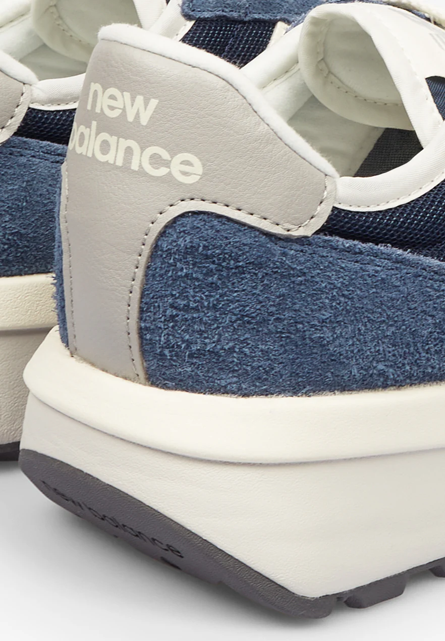 NEW BALANCE | SNEAKERS 370 - Image 5