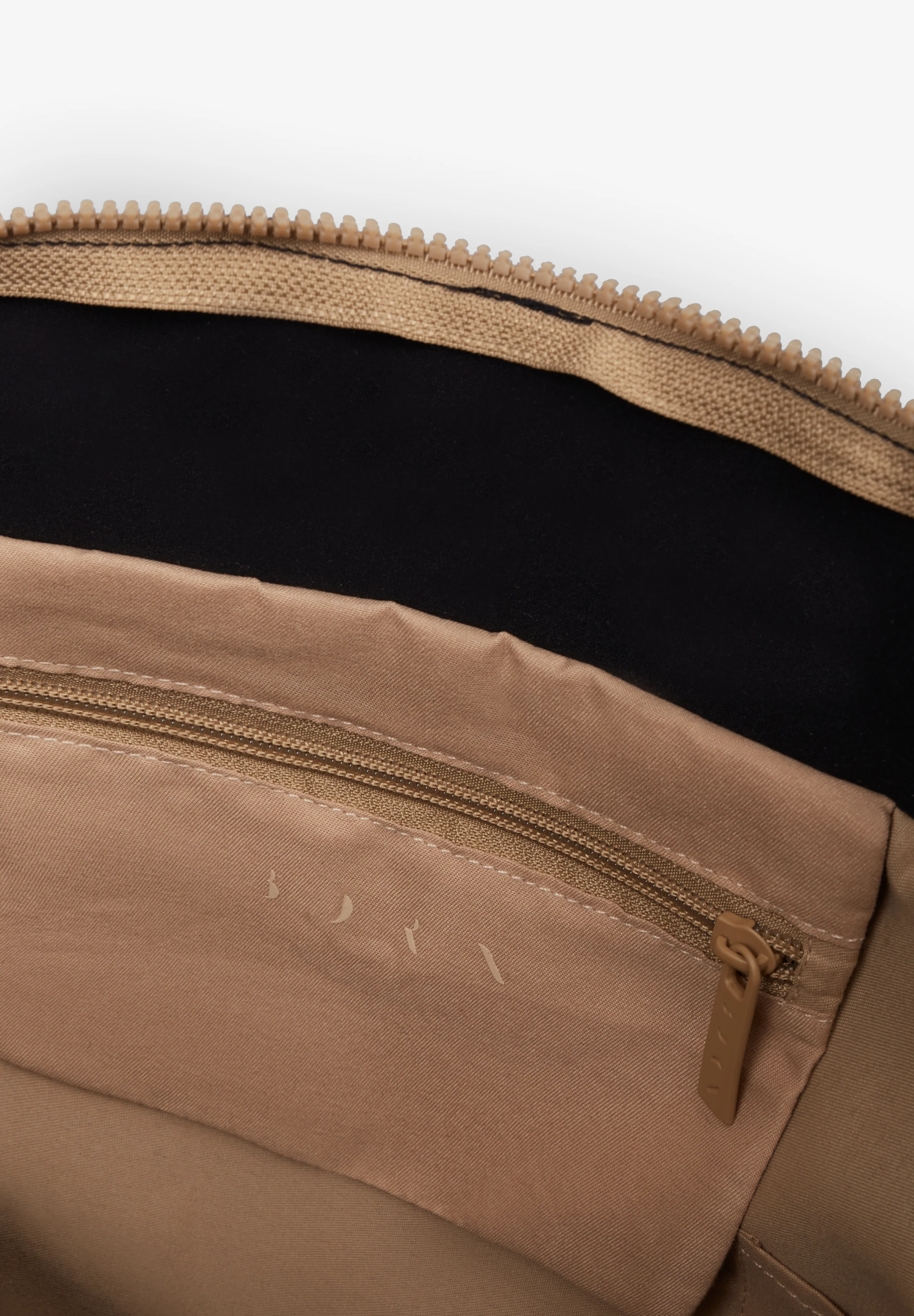 BORN LIVING YOGA | BOLSO NEST - Image 5