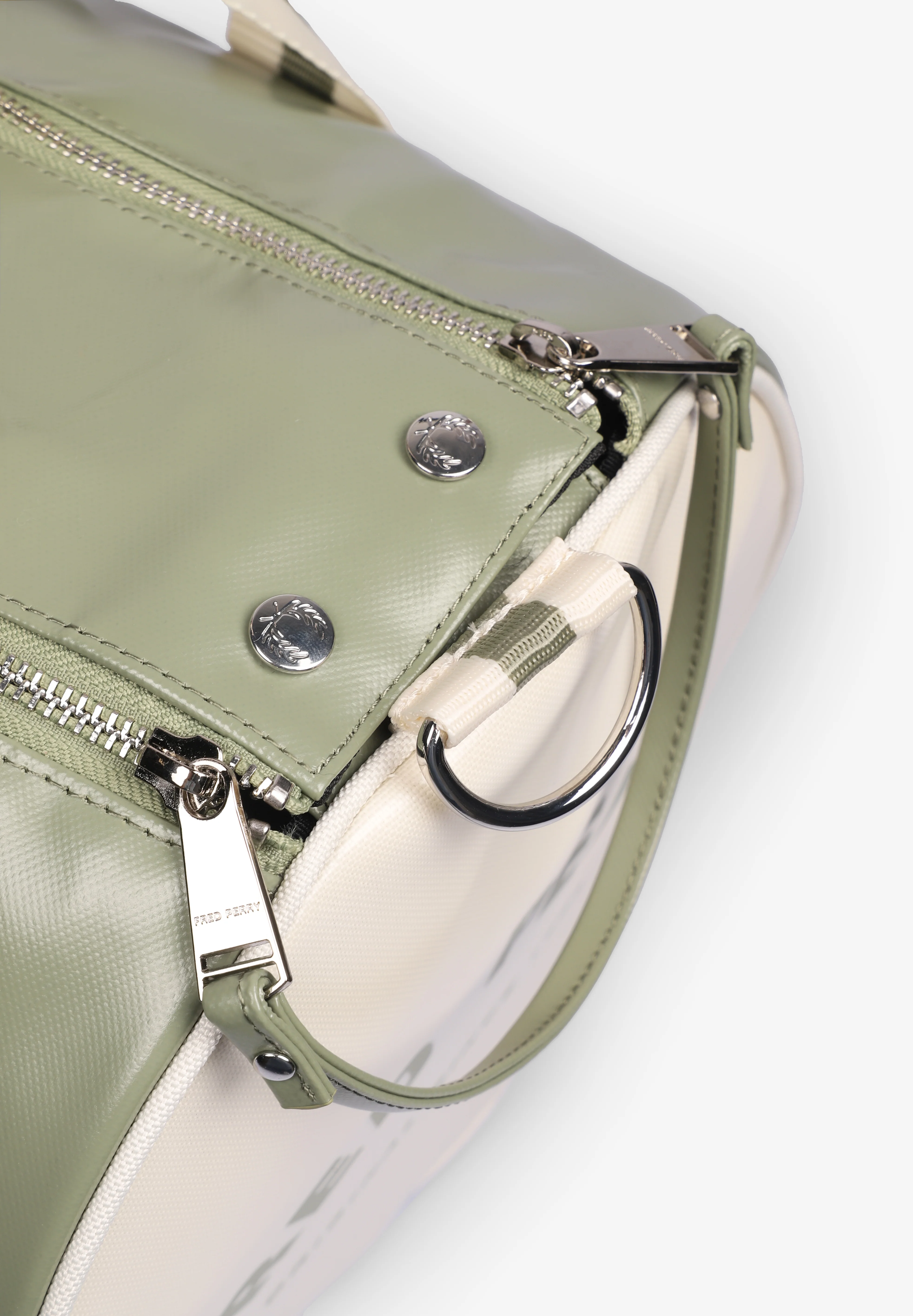 FRED PERRY | BOLSA CLASSIC BARREL - Image 7
