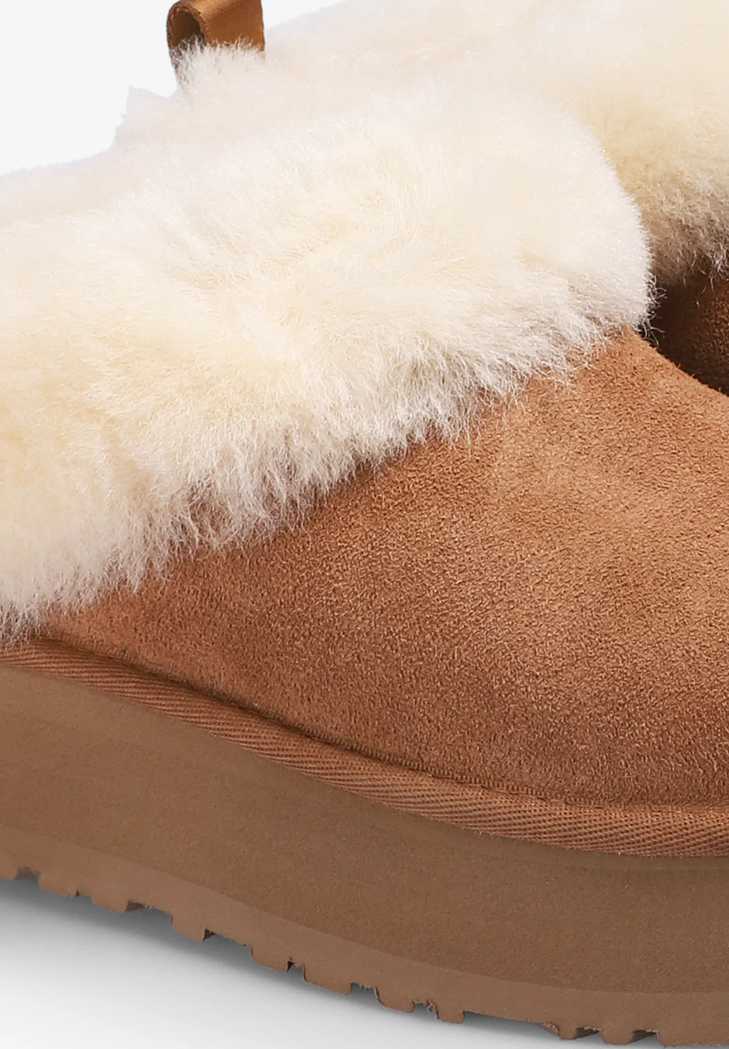 UGG | BOTAS TAZZELLE MUJER - Image 4
