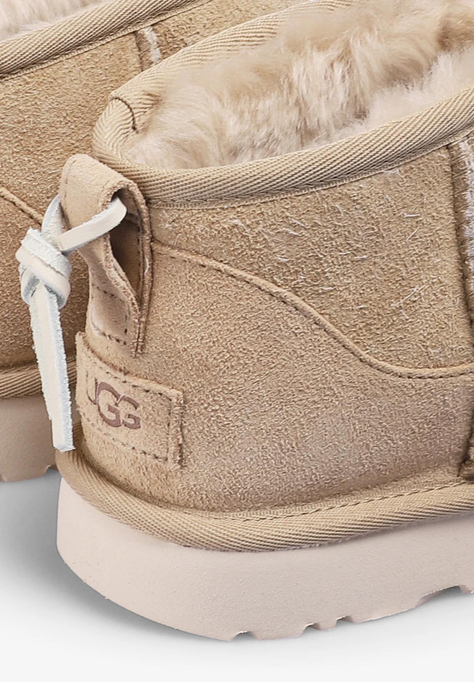UGG | BOTAS CLASSIC ULTRA MINI BIARRITZ MUJER - Image 5