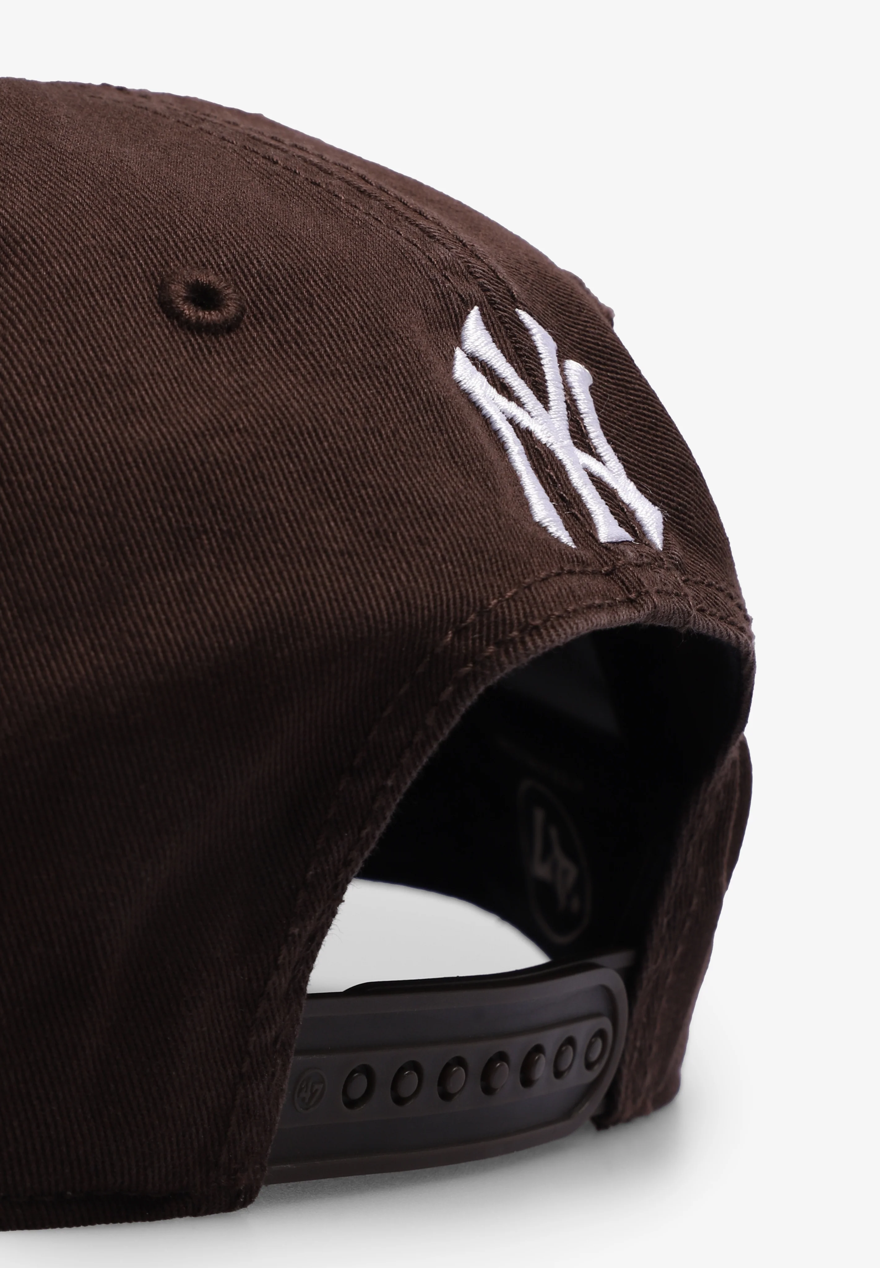 47 BRAND | GORRA MLB NEW YORK YANKEES CARTOON ICON ’47 CAPTAIN RL - Image 5
