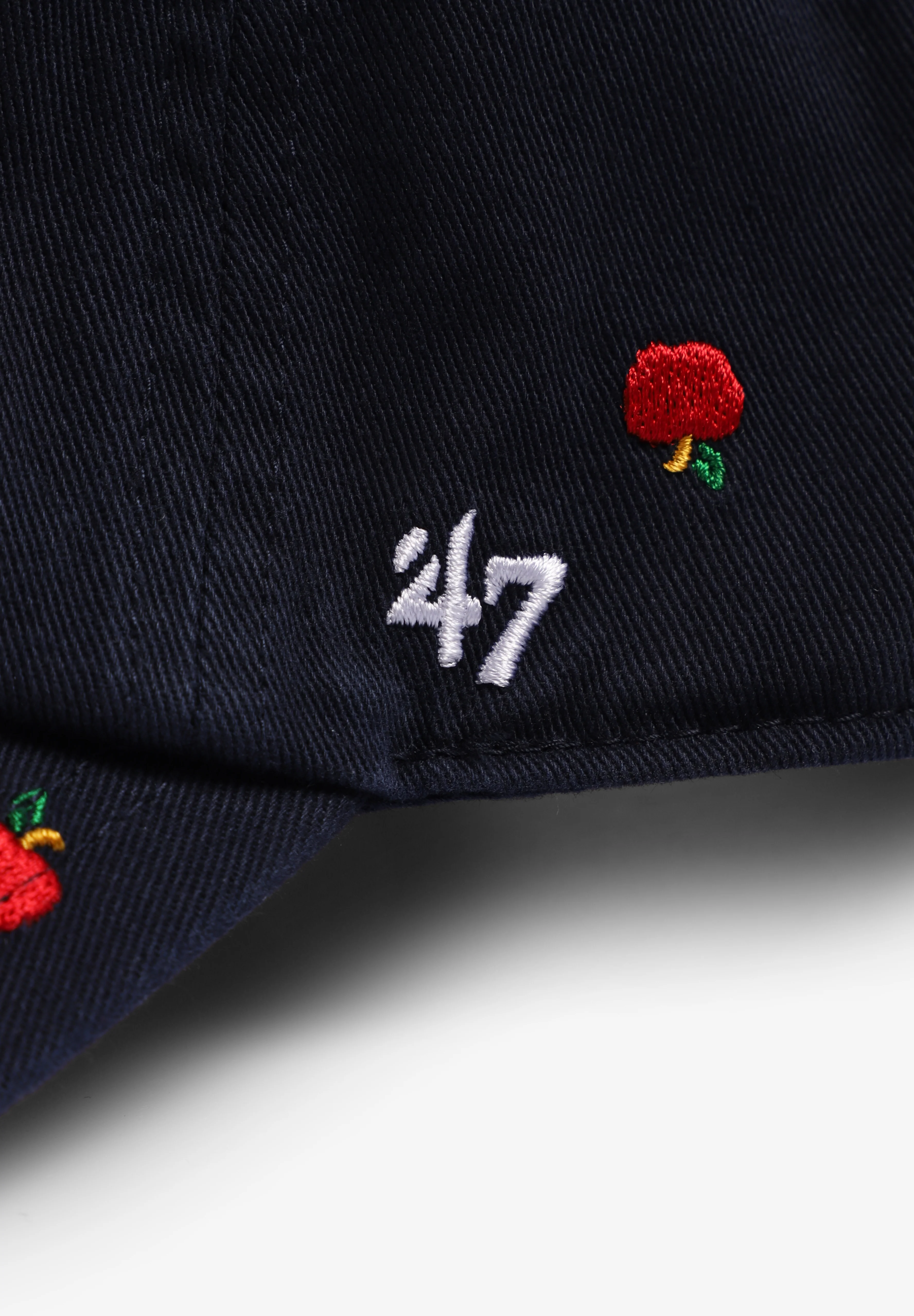 47 BRAND | GORRA MLB NEW YORK YANKEES CONFETTI ’47 CLEAN UP - Image 4