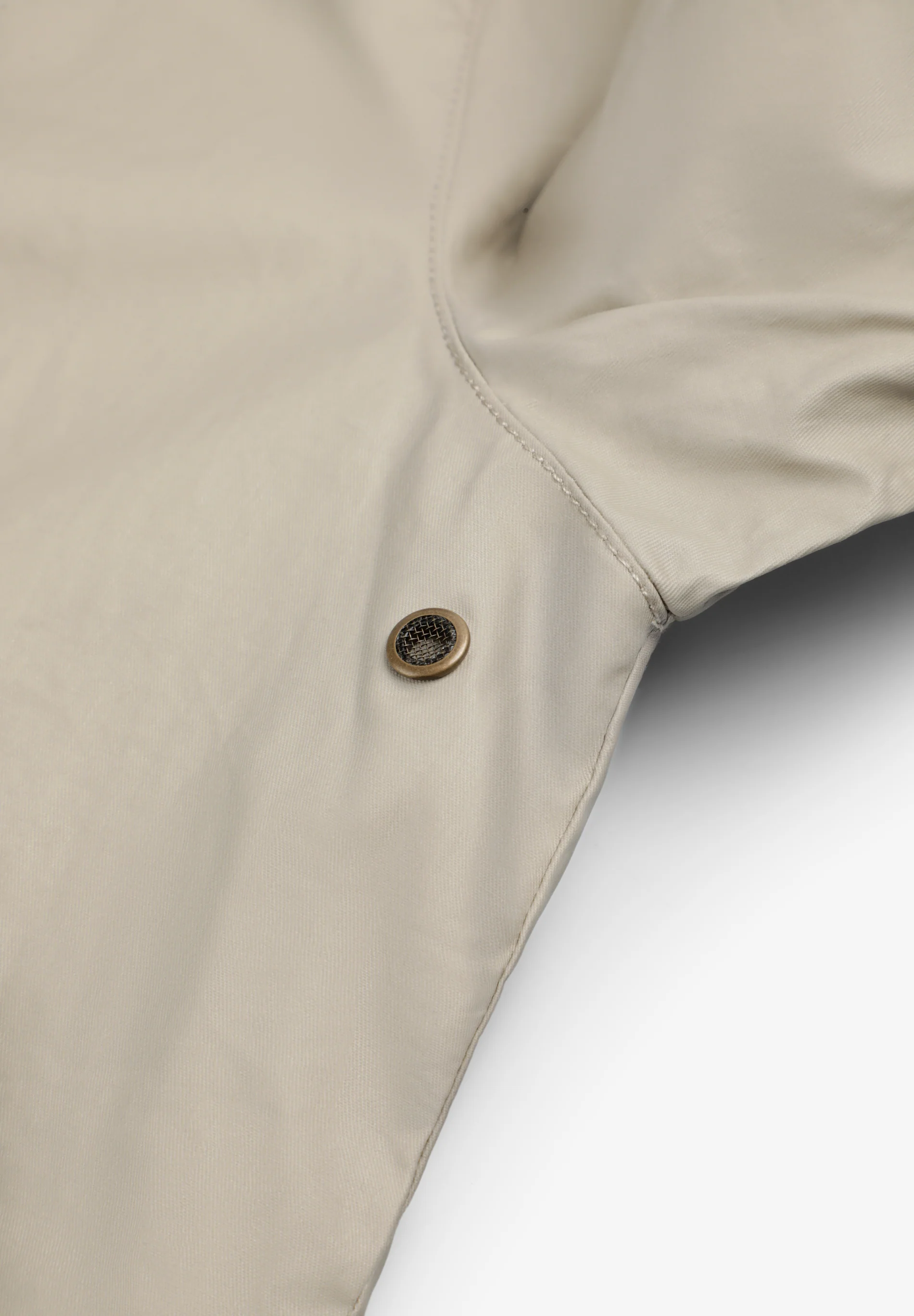 CHAQUETA CON CAPUCHA MESH - Image 11