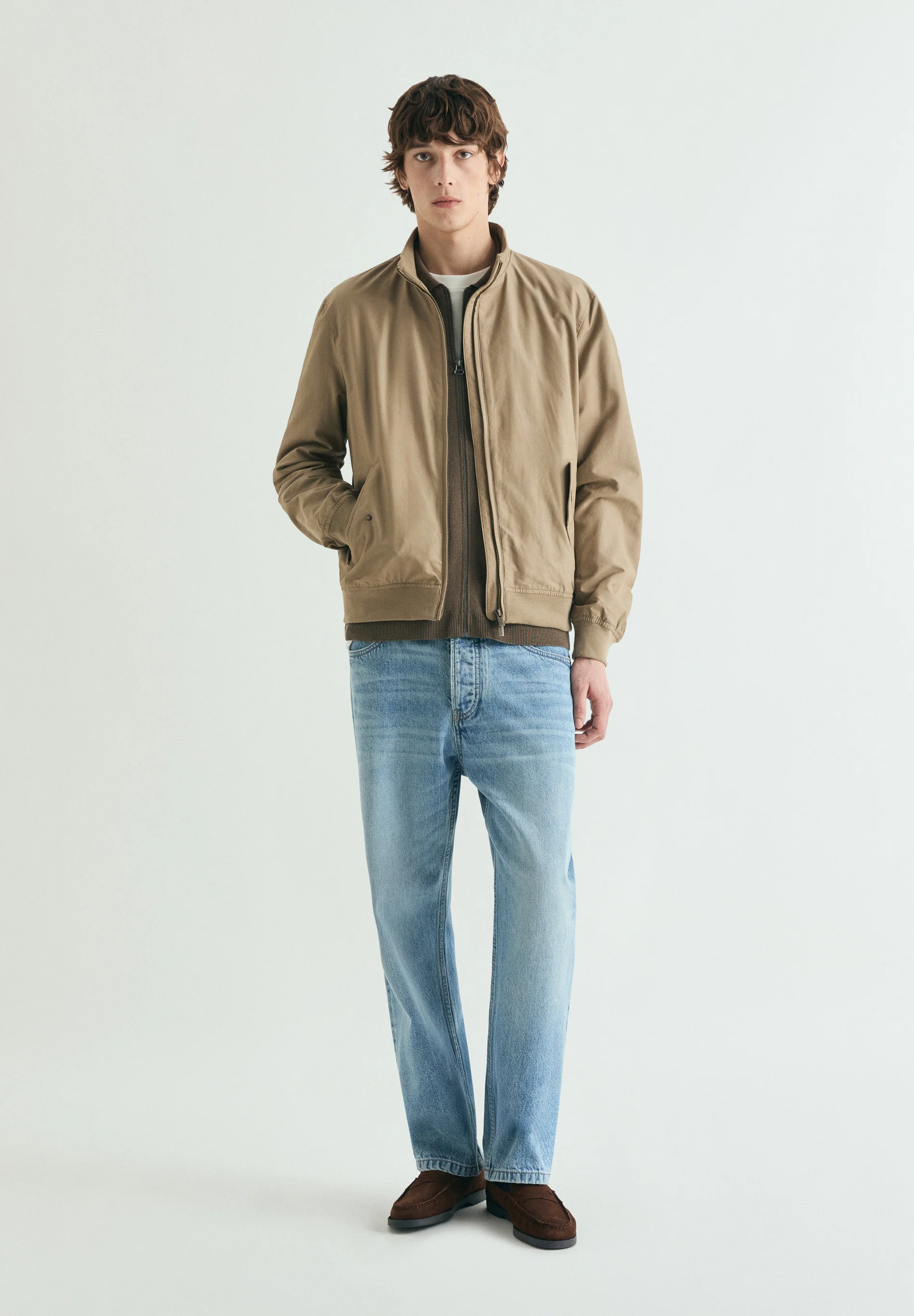 CHAQUETA BOMBER CUELLO ALTO