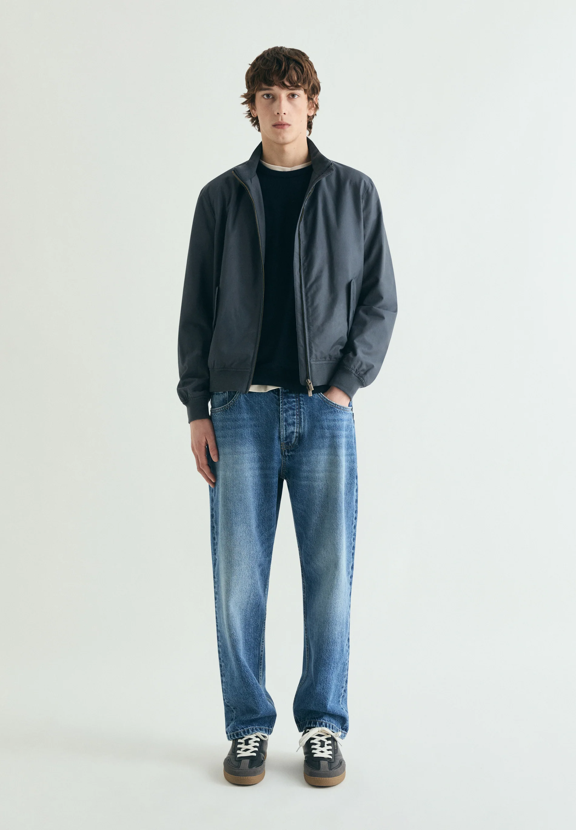 CHAQUETA BOMBER CUELLO ALTO - Image 2