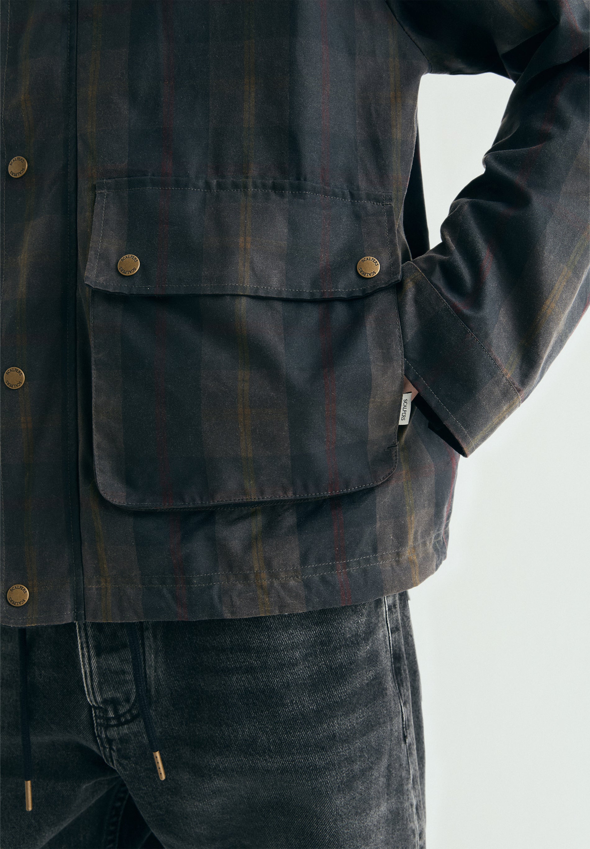 CHAQUETA ENCERADA CUADROS - Image 8