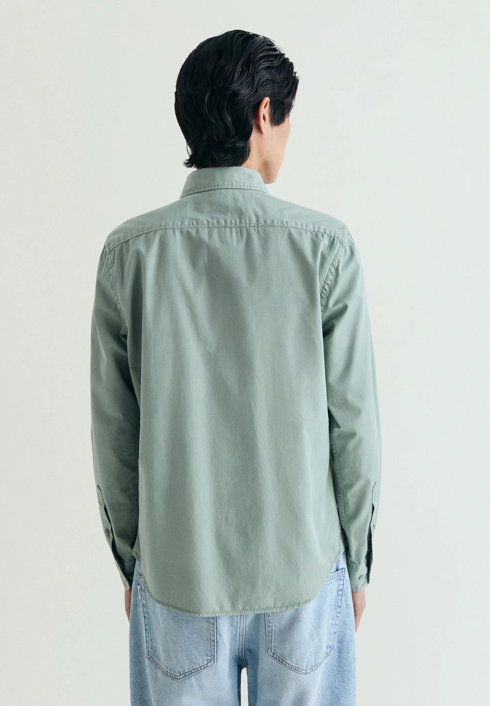 CAMISA REGULAR FIT BORDADA - Image 3