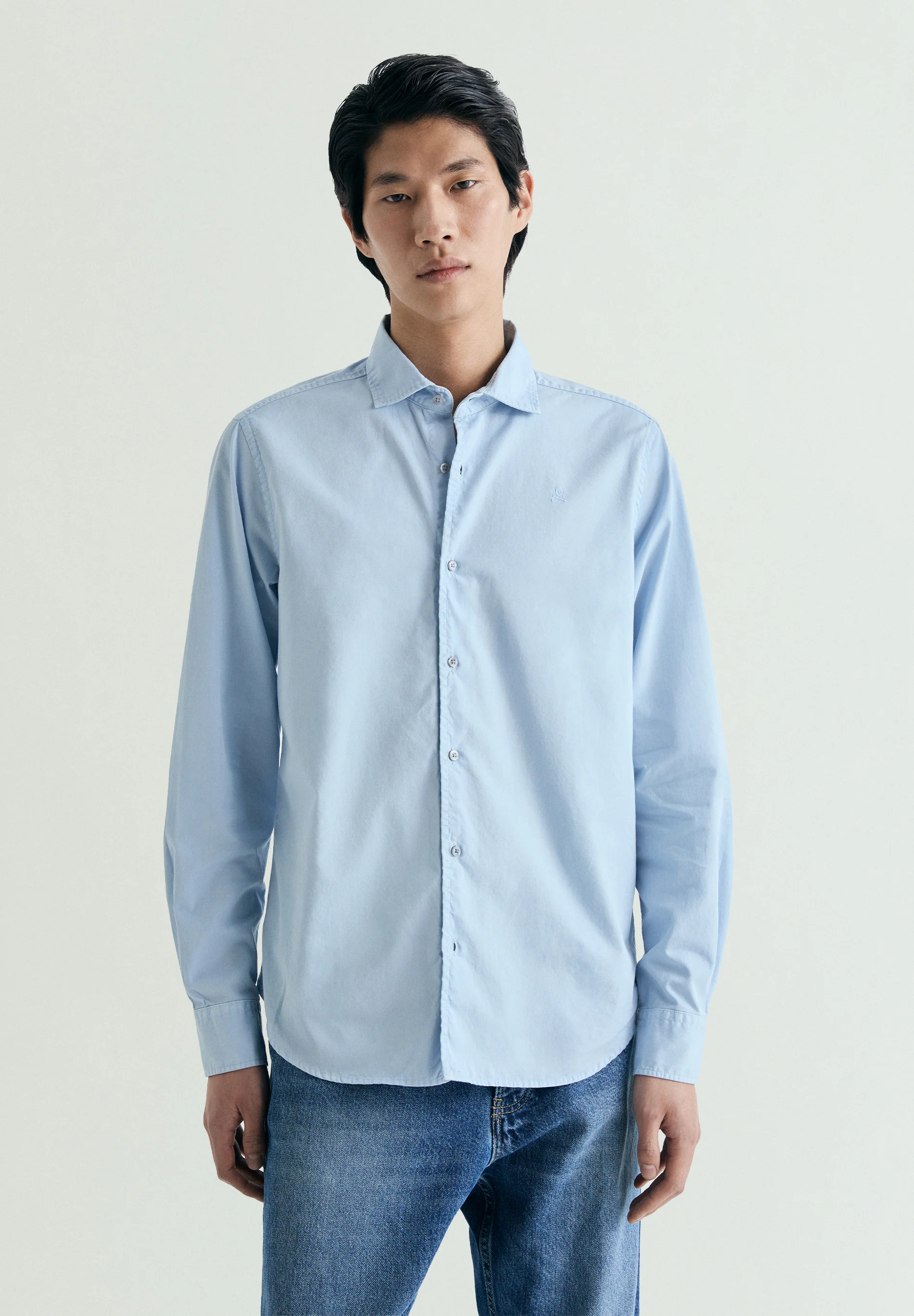 CAMISA REGULAR FIT BORDADA - Image 2