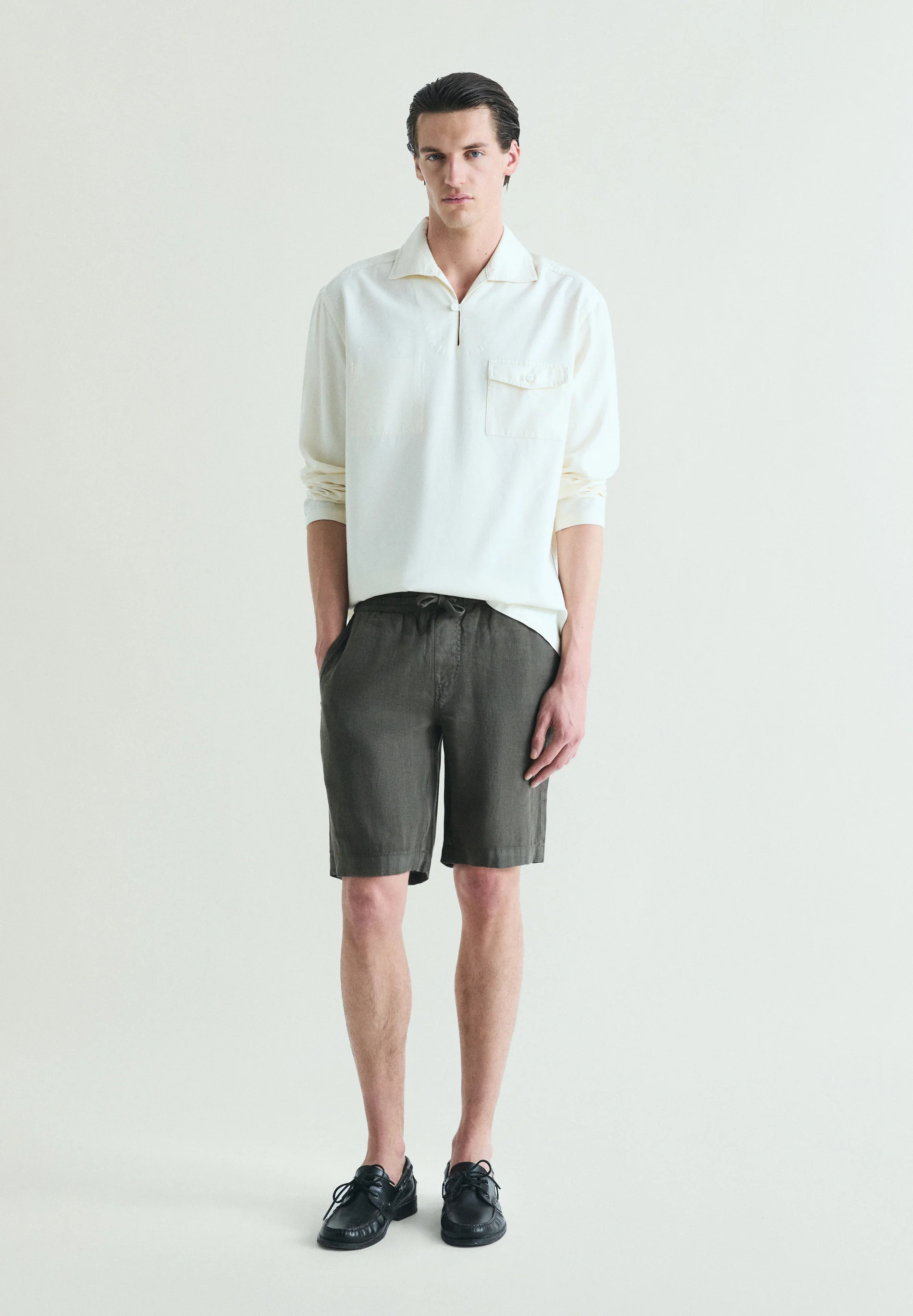 POLERA BOLSILLO CON BOTÓN - Image 3