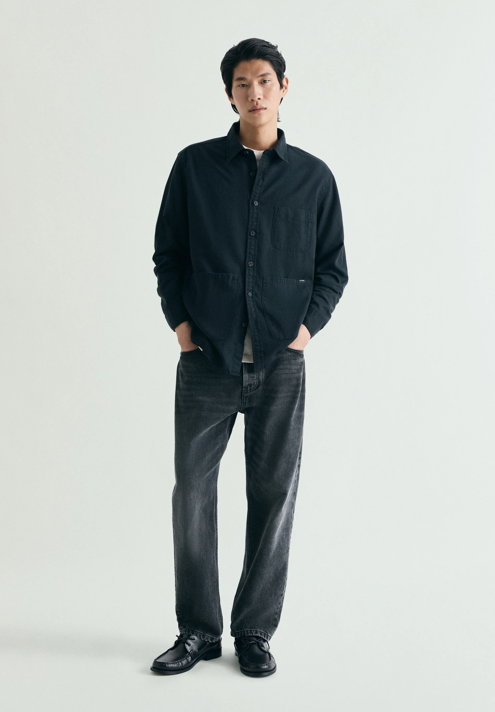 SOBRECAMISA LISA BOLSILLOS - Image 6