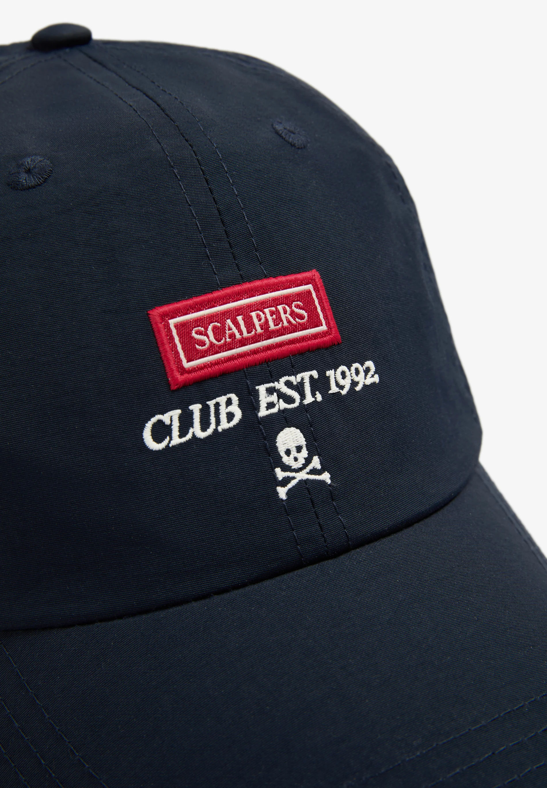 GORRA TÉCNICA LOGO BORDADO - Image 3