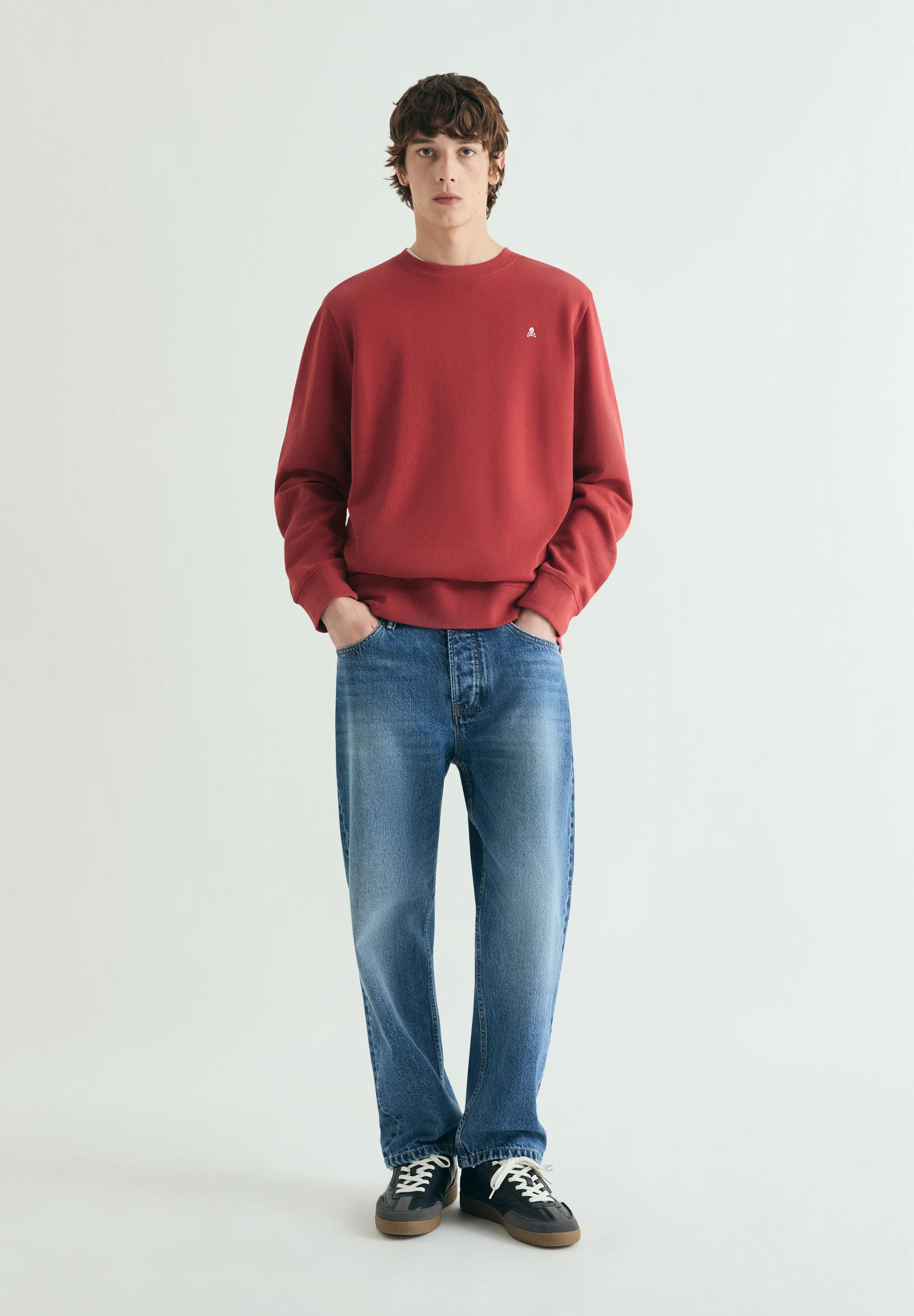 SUDADERA BORDADA CONTRASTE - Image 2