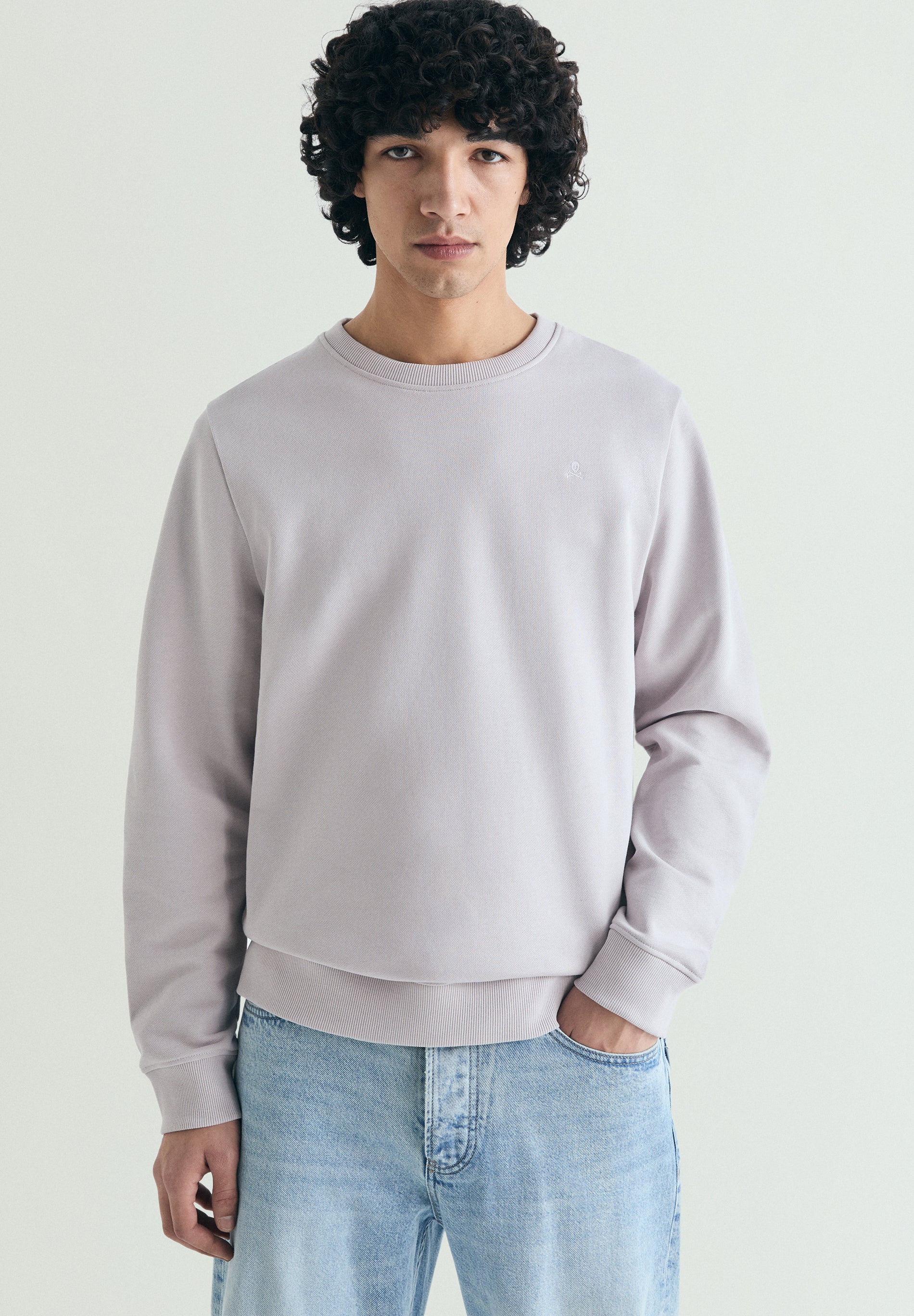 SUDADERA BORDADA WASHED