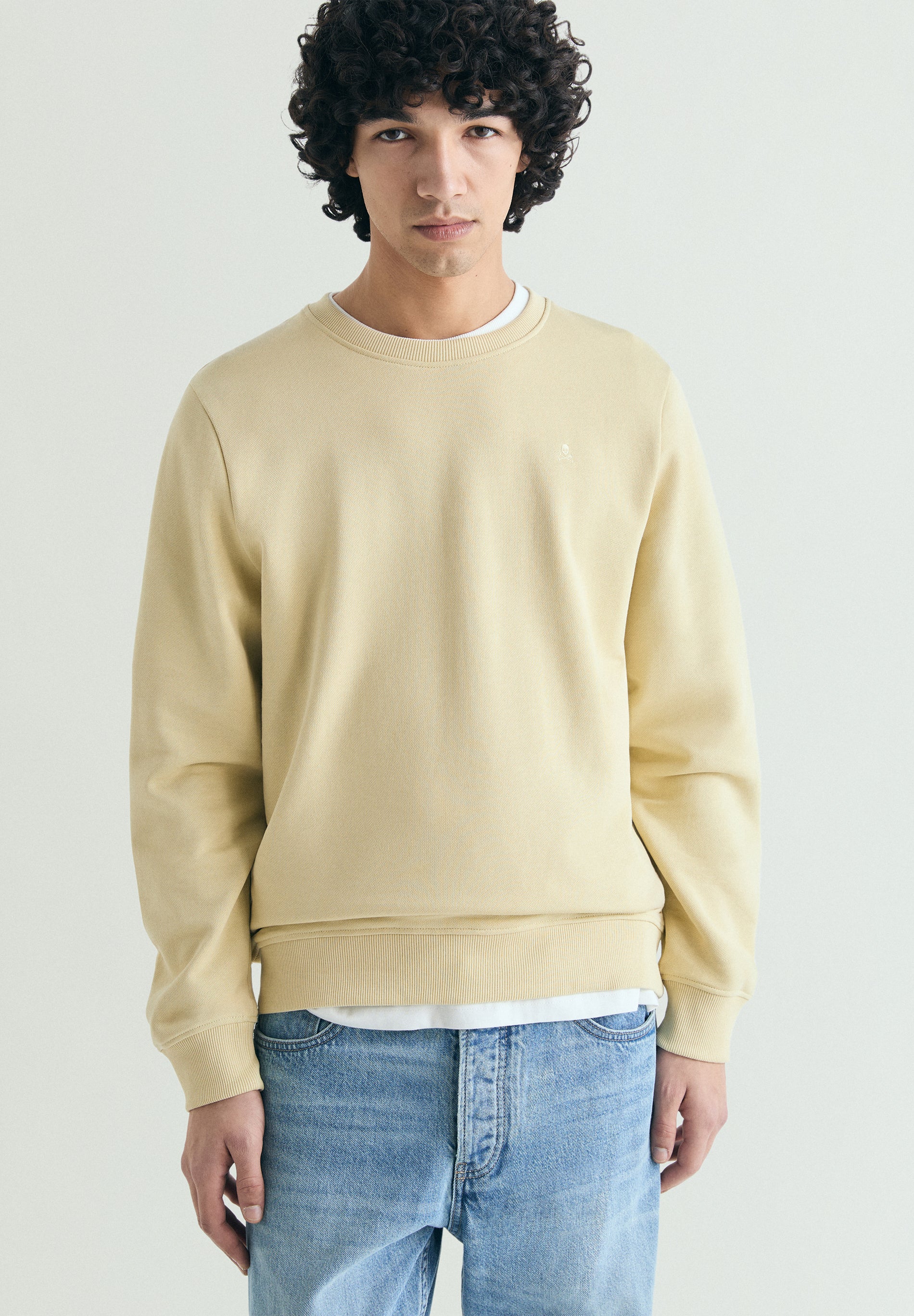 SUDADERA BORDADA WASHED