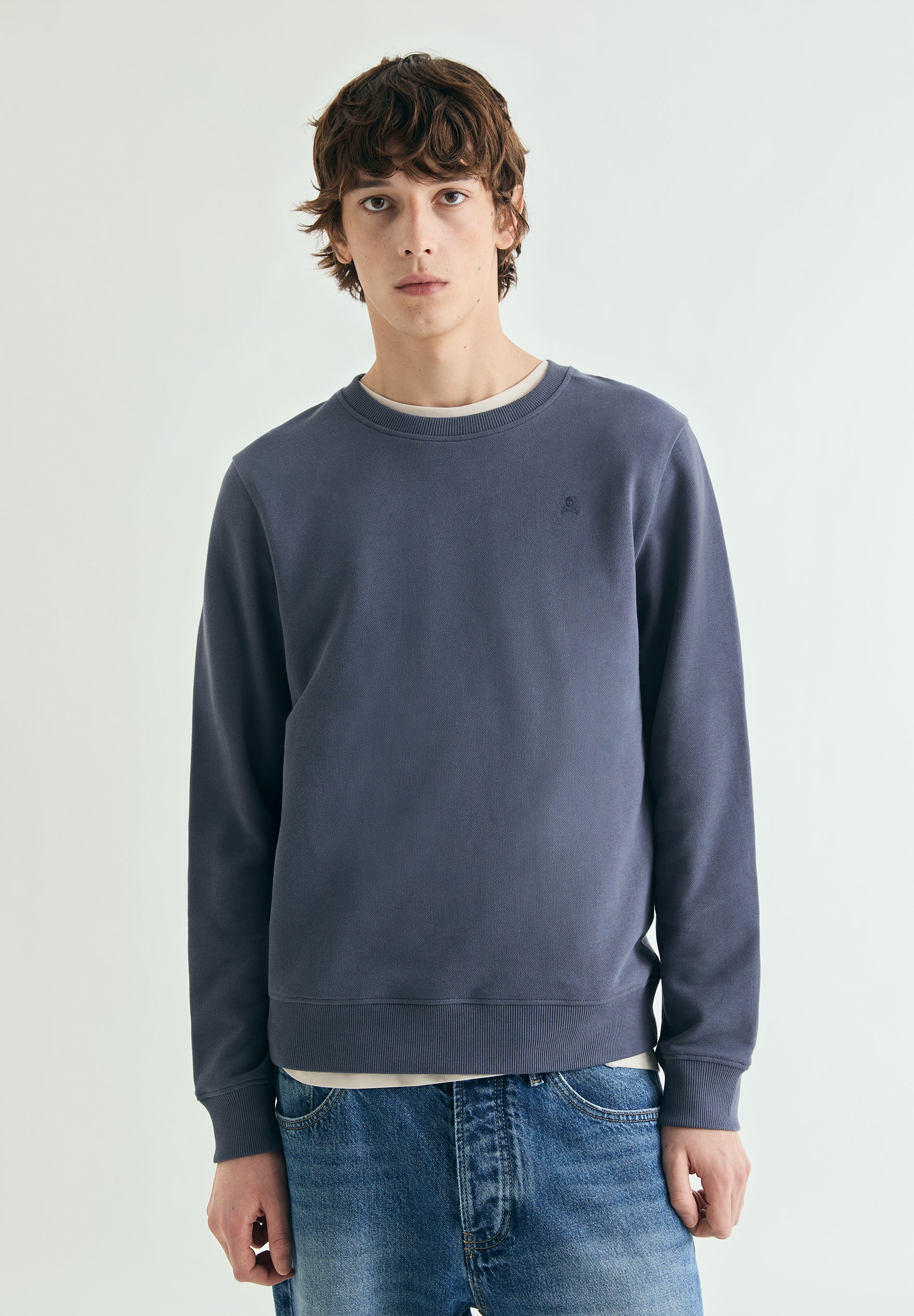 SUDADERA BORDADA WASHED - Image 2