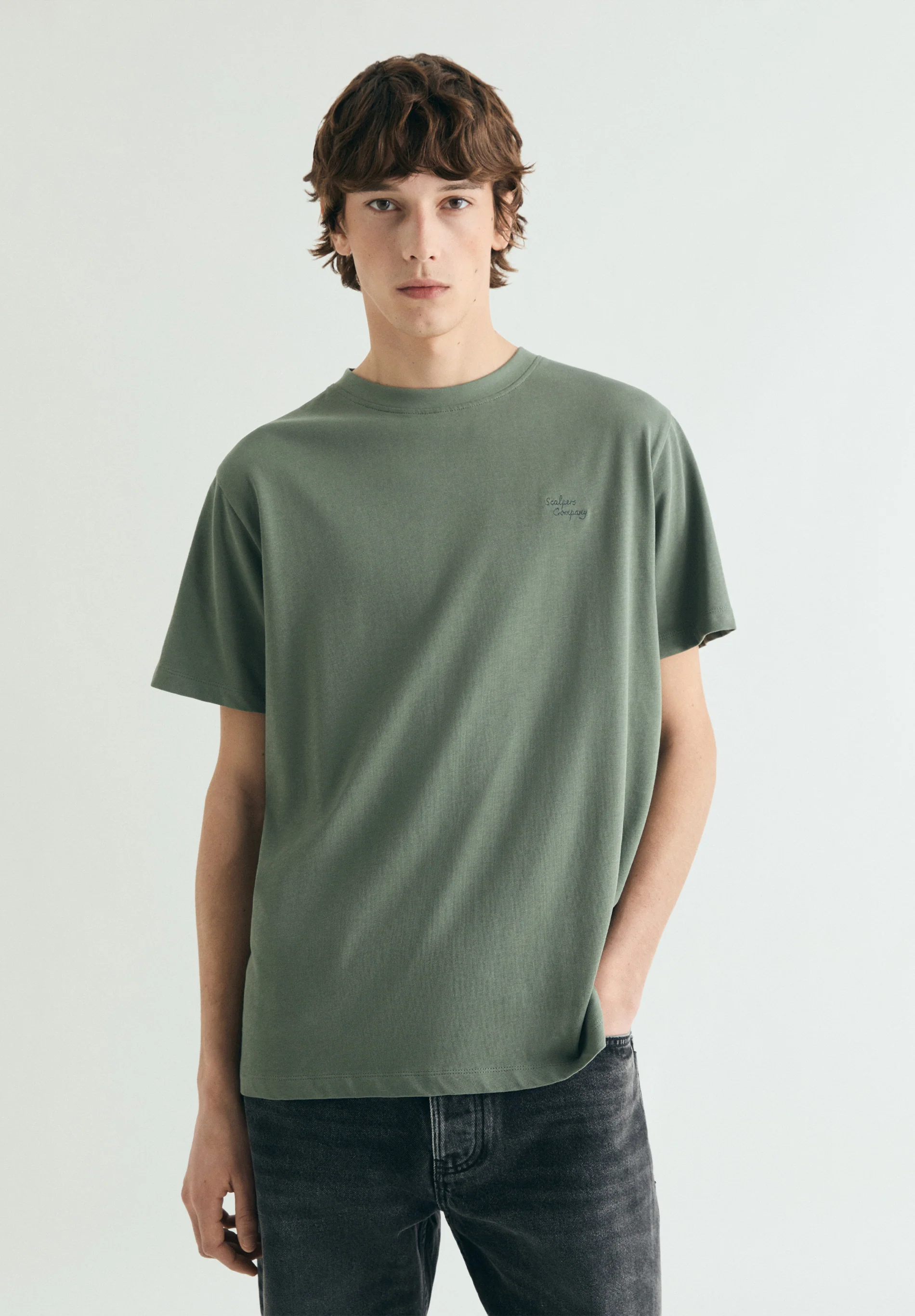 CAMISETA BORDADA MEDIUM WEIGHT - Image 2