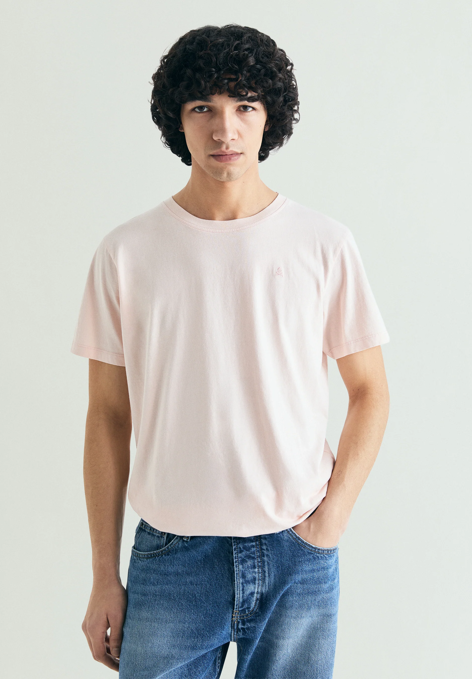 CAMISETA BORDADA REGULAR FIT