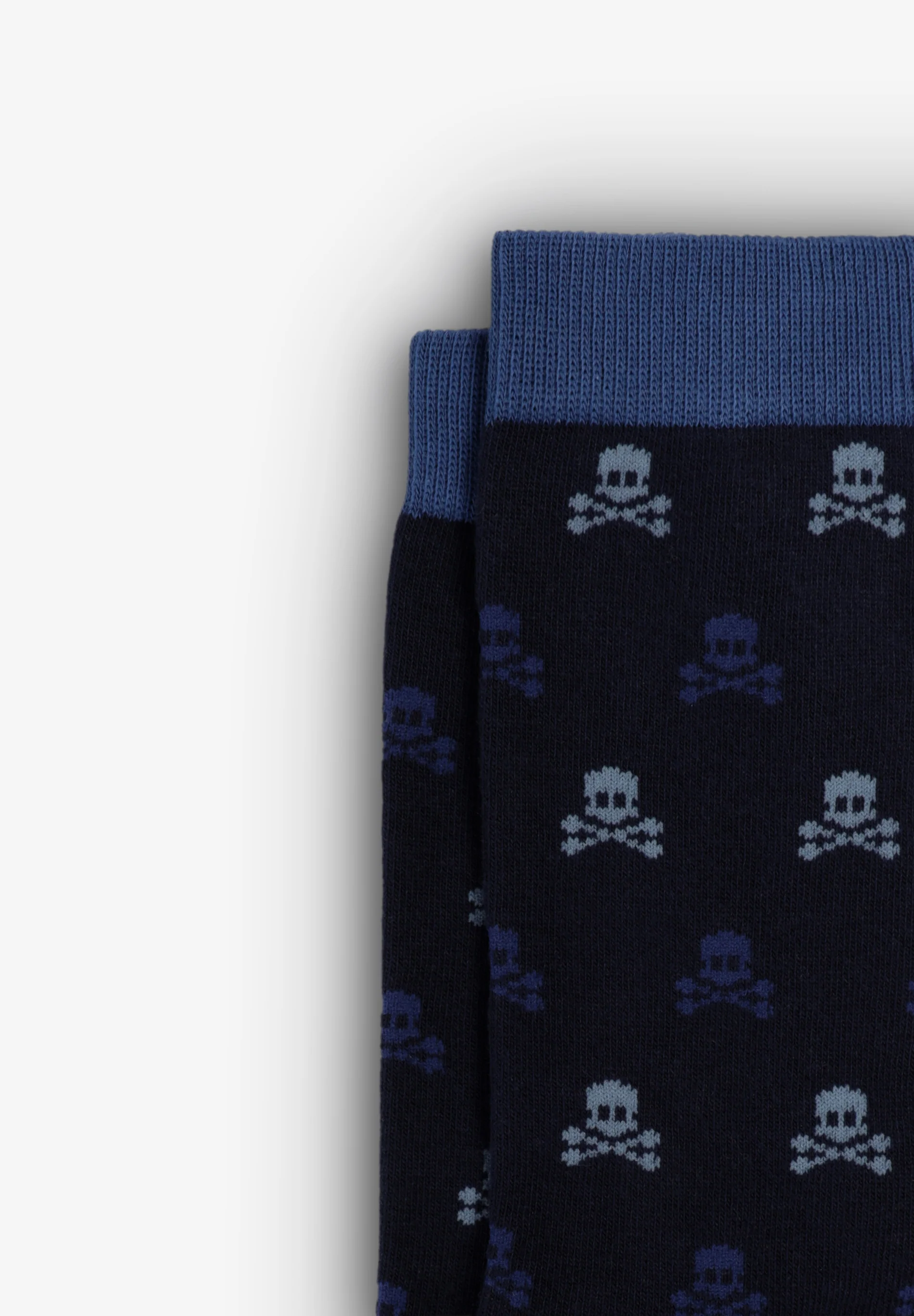 CALCETINES ESTAMPADO CALAVERAS - Image 2