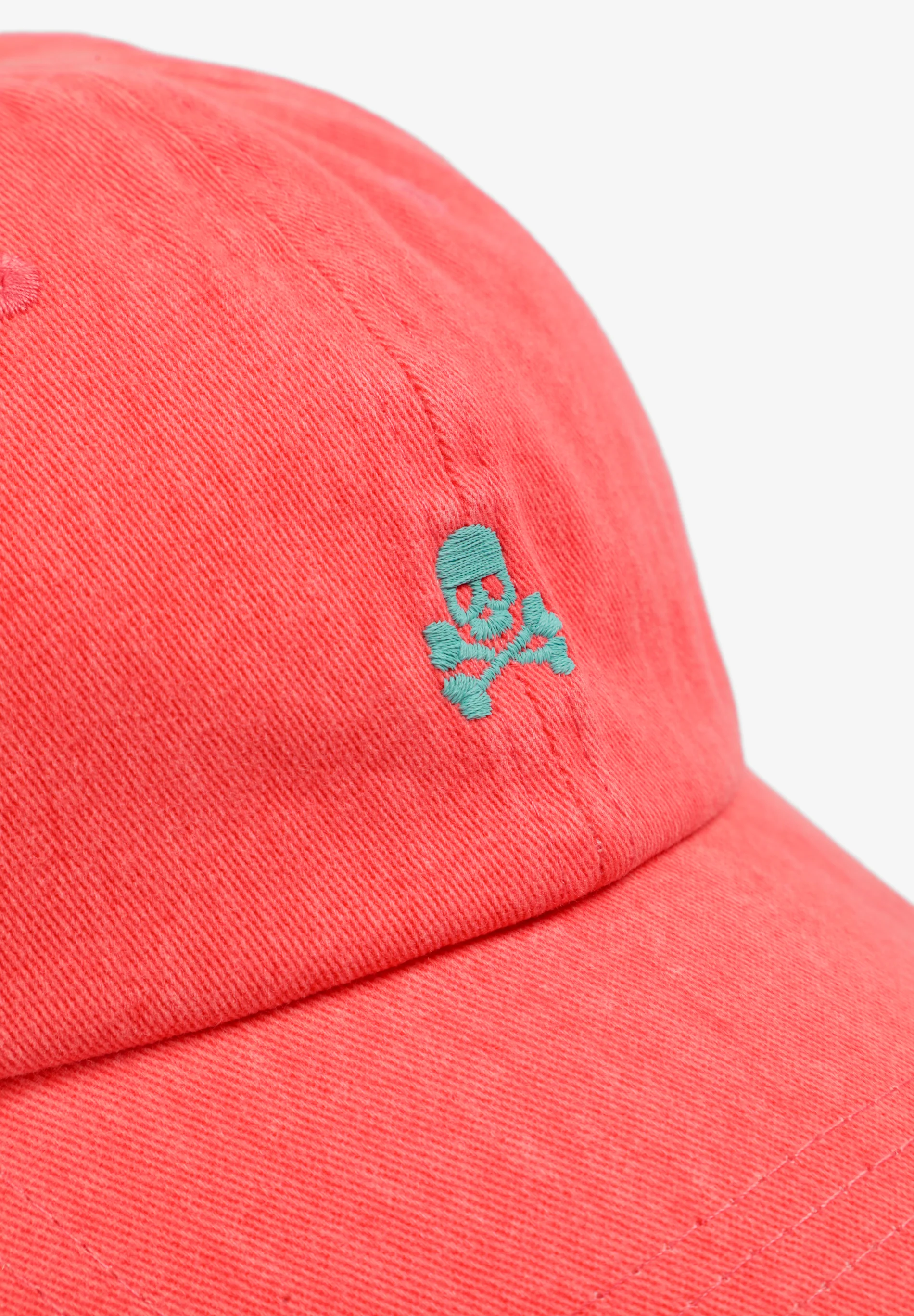 GORRA CALAVERA BORDADA - Image 3
