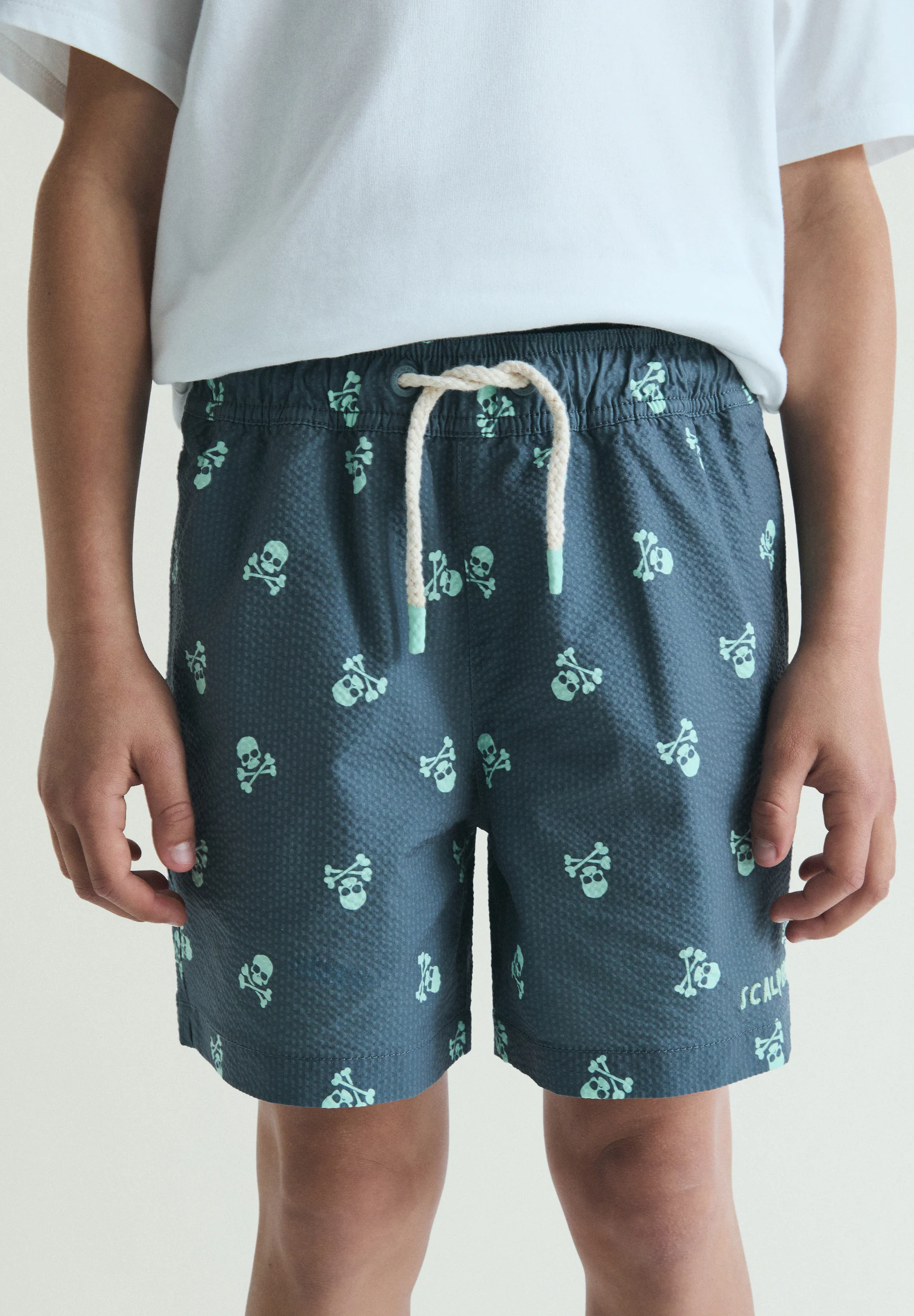 BAÑADOR ESTAMPADO CALAVERAS - Image 2