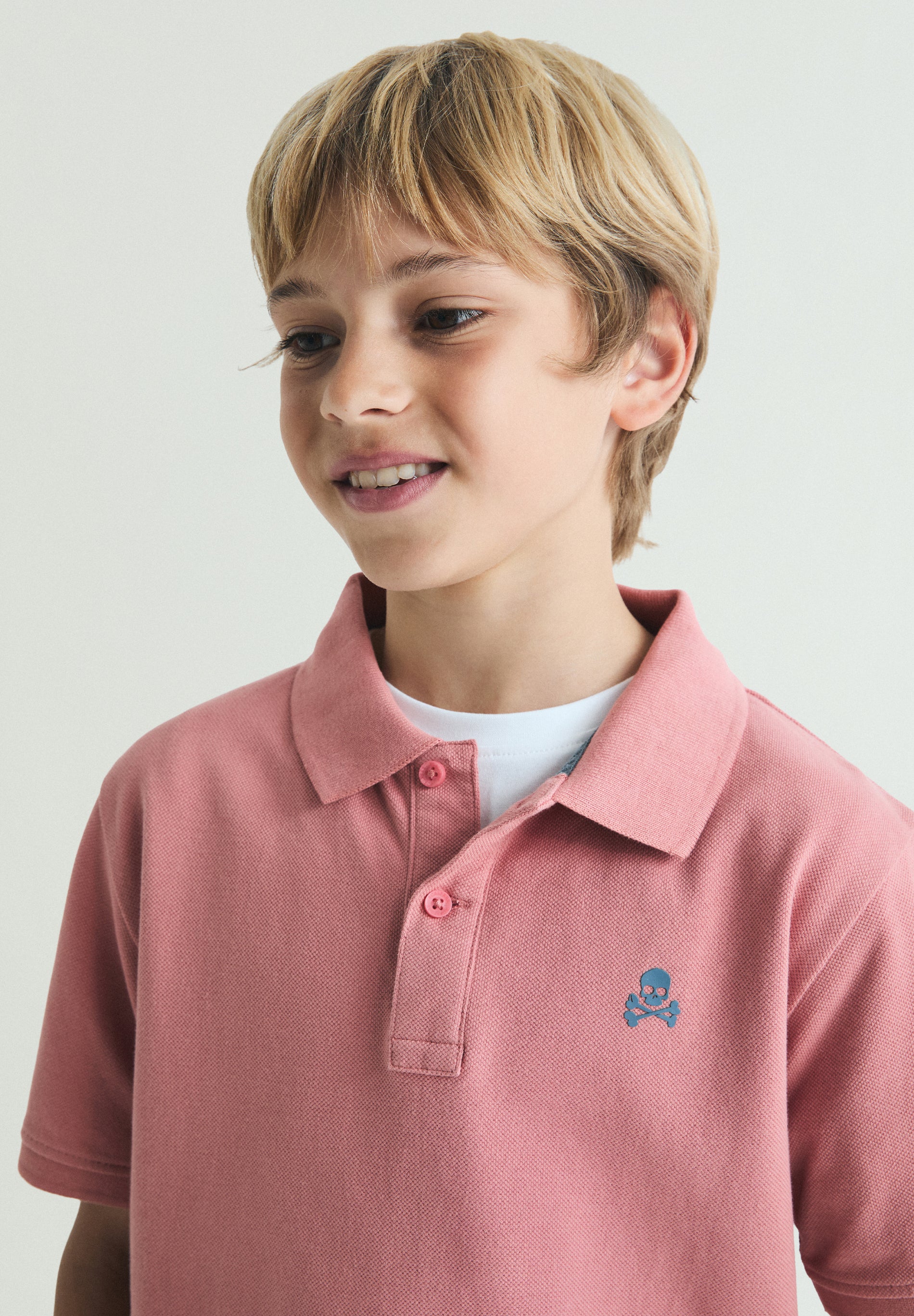 POLO BÁSICO CALAVERA