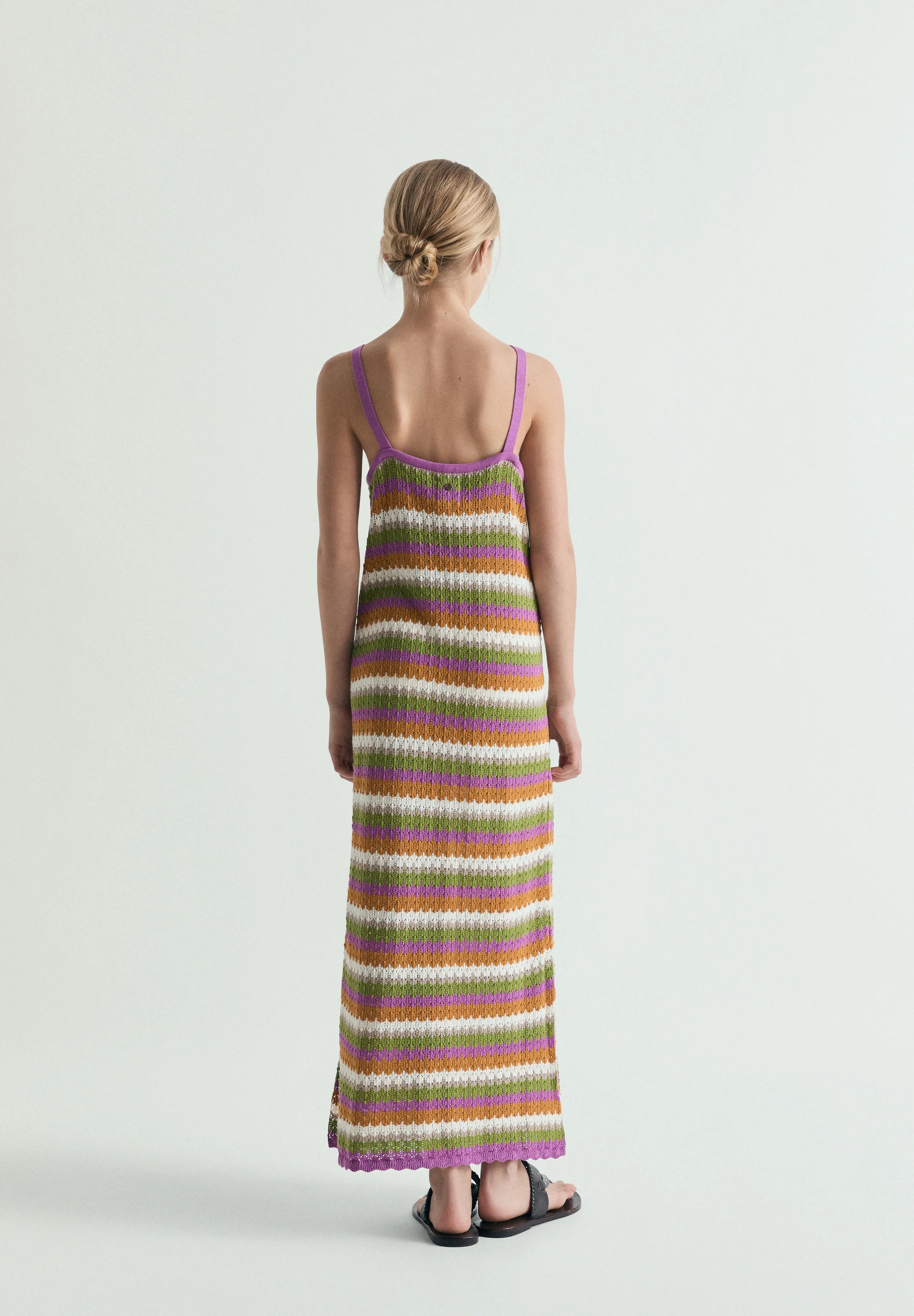 VESTIDO MIDI TRICOT - Image 4