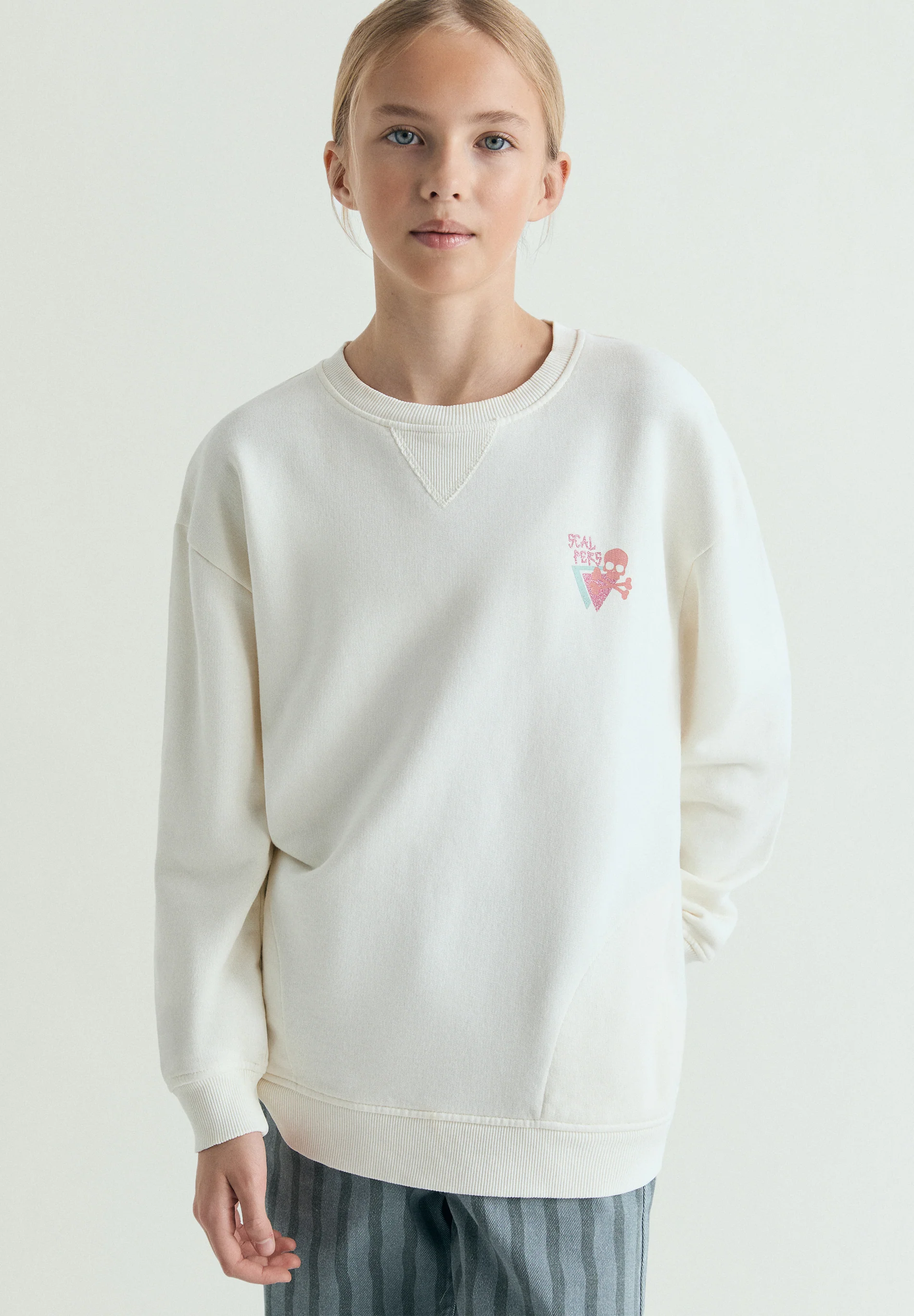 SUDADERA ESTAMPADO TRASERO - Image 3