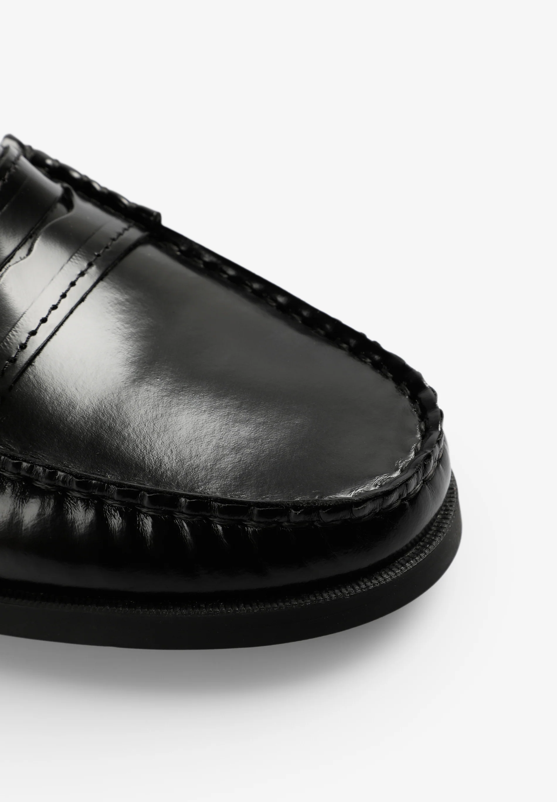 MOCASÍN CLÁSICO DE PIEL - Image 5