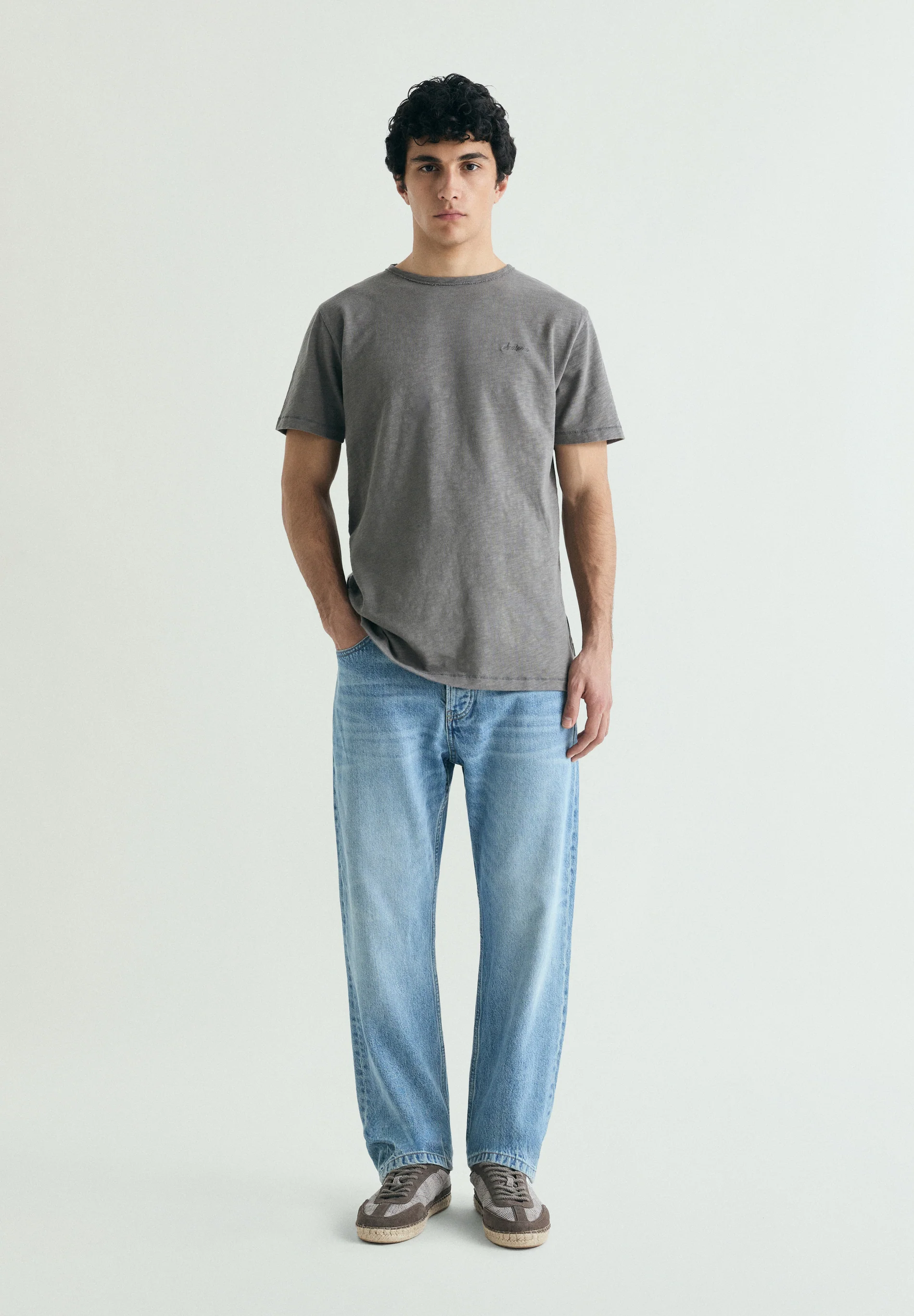 CAMISETA LISA MEDIUM WEIGHT - Image 2