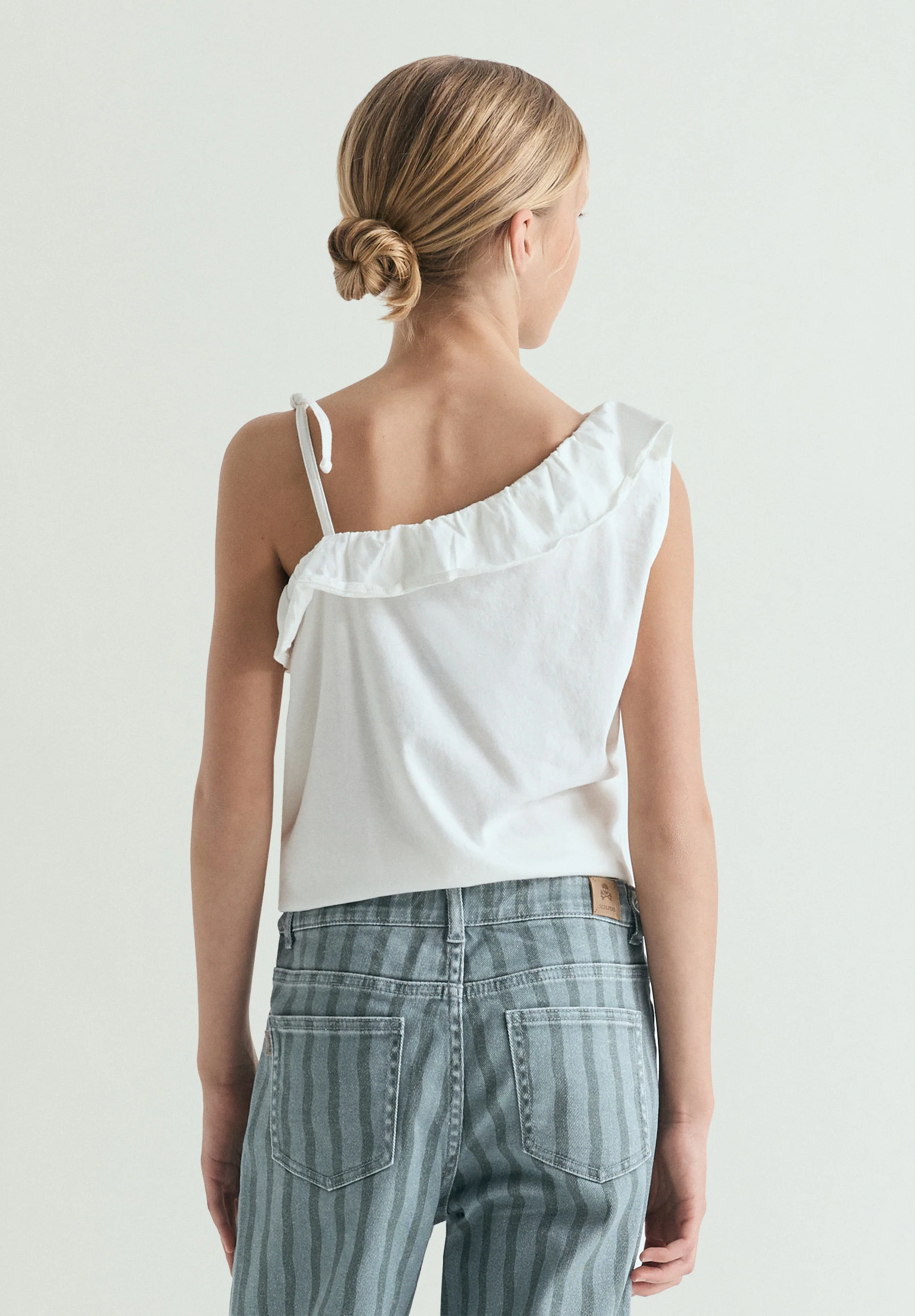 CAMISETA ASIMÉTRICA VOLANTE - Image 3