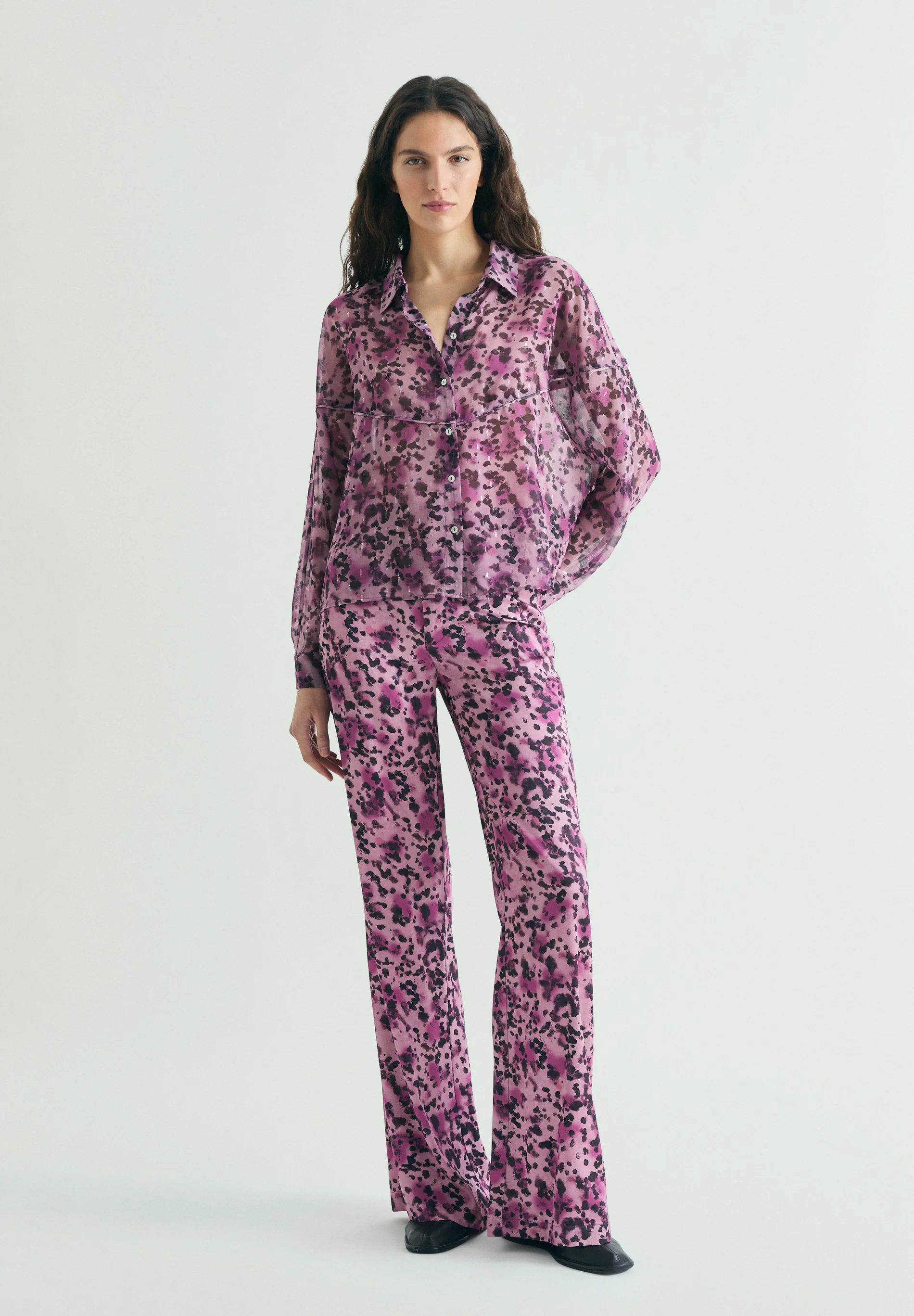 BLUSA FLUIDA ANIMAL PRINT - Image 2