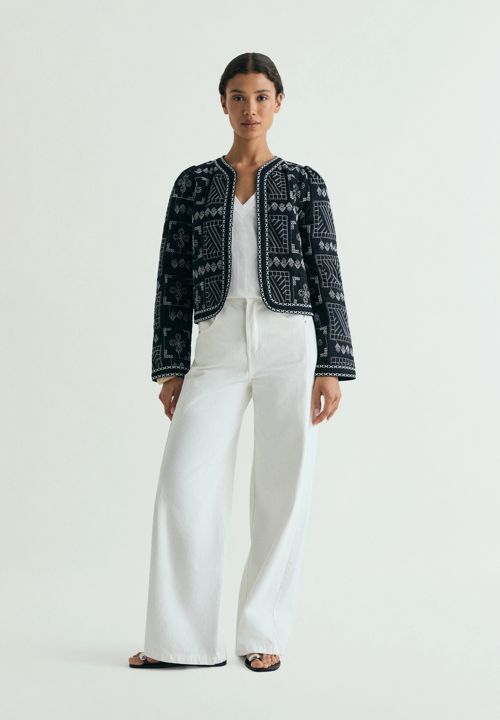 CHAQUETA ACOLCHADA BORDADA - Image 2