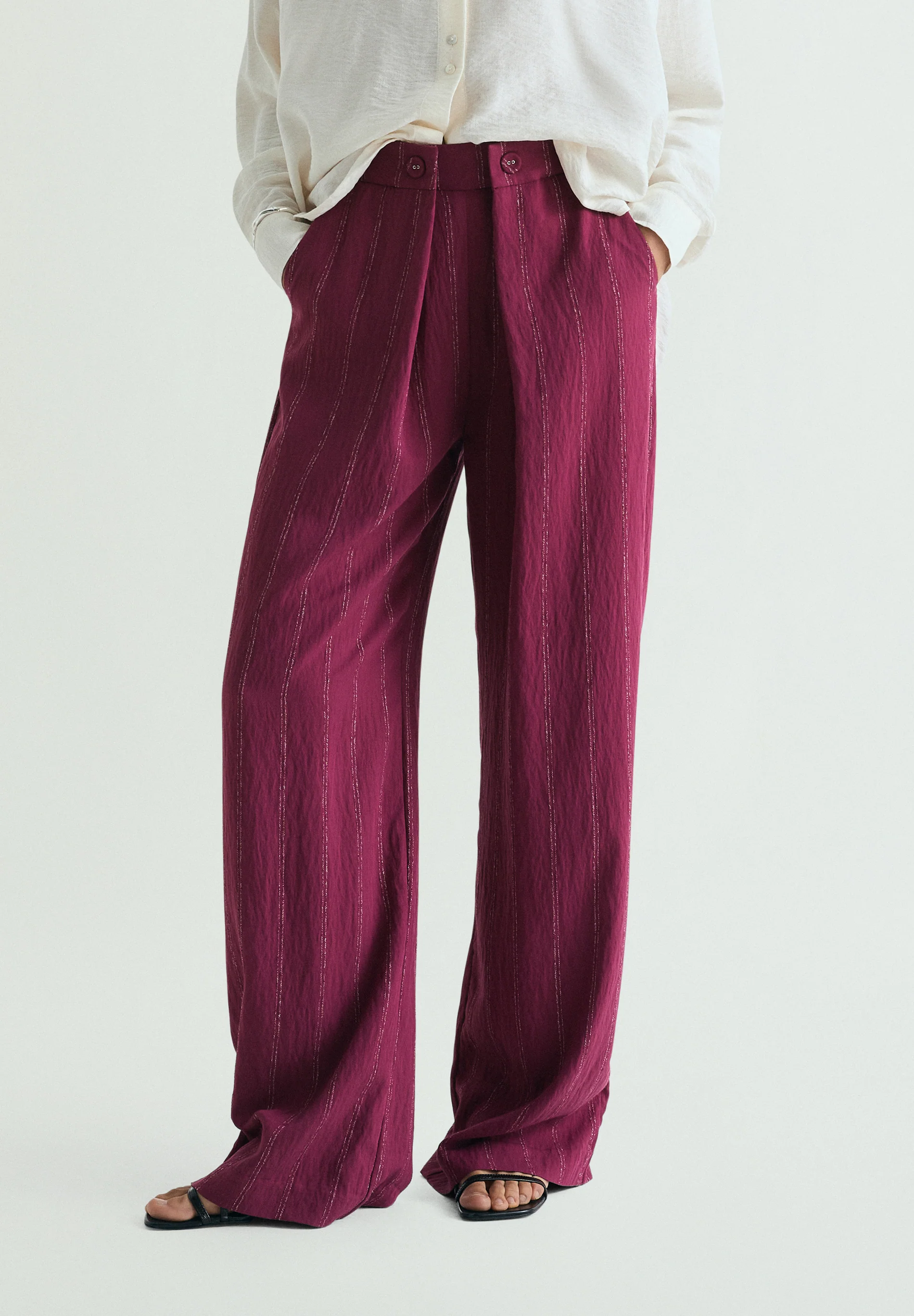 PANTALÓN PINZA RAYAS - Image 2