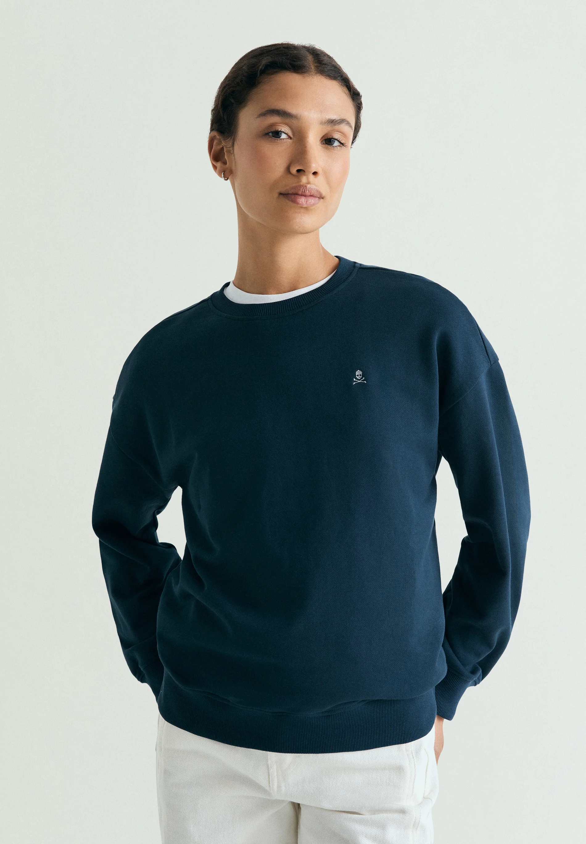 SUDADERA BORDADO TRASERO - Image 2