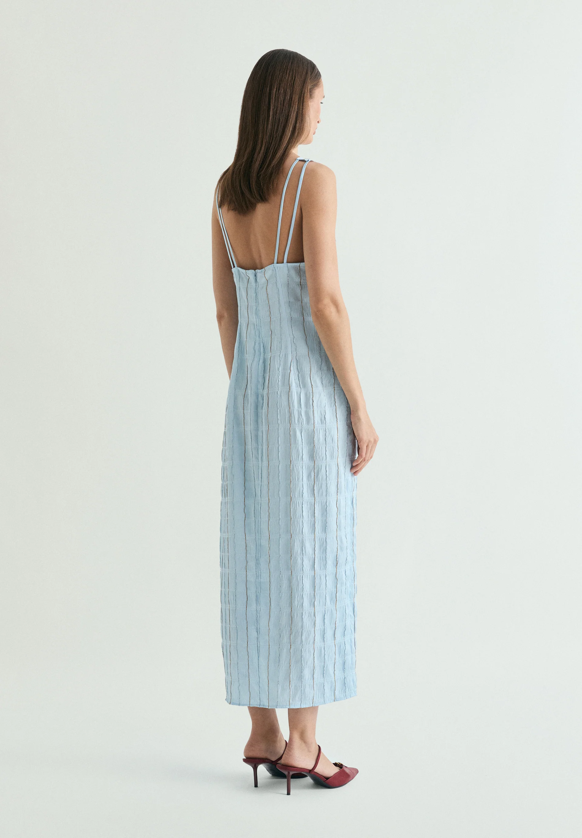 VESTIDO MIDI TEXTURA - Image 4