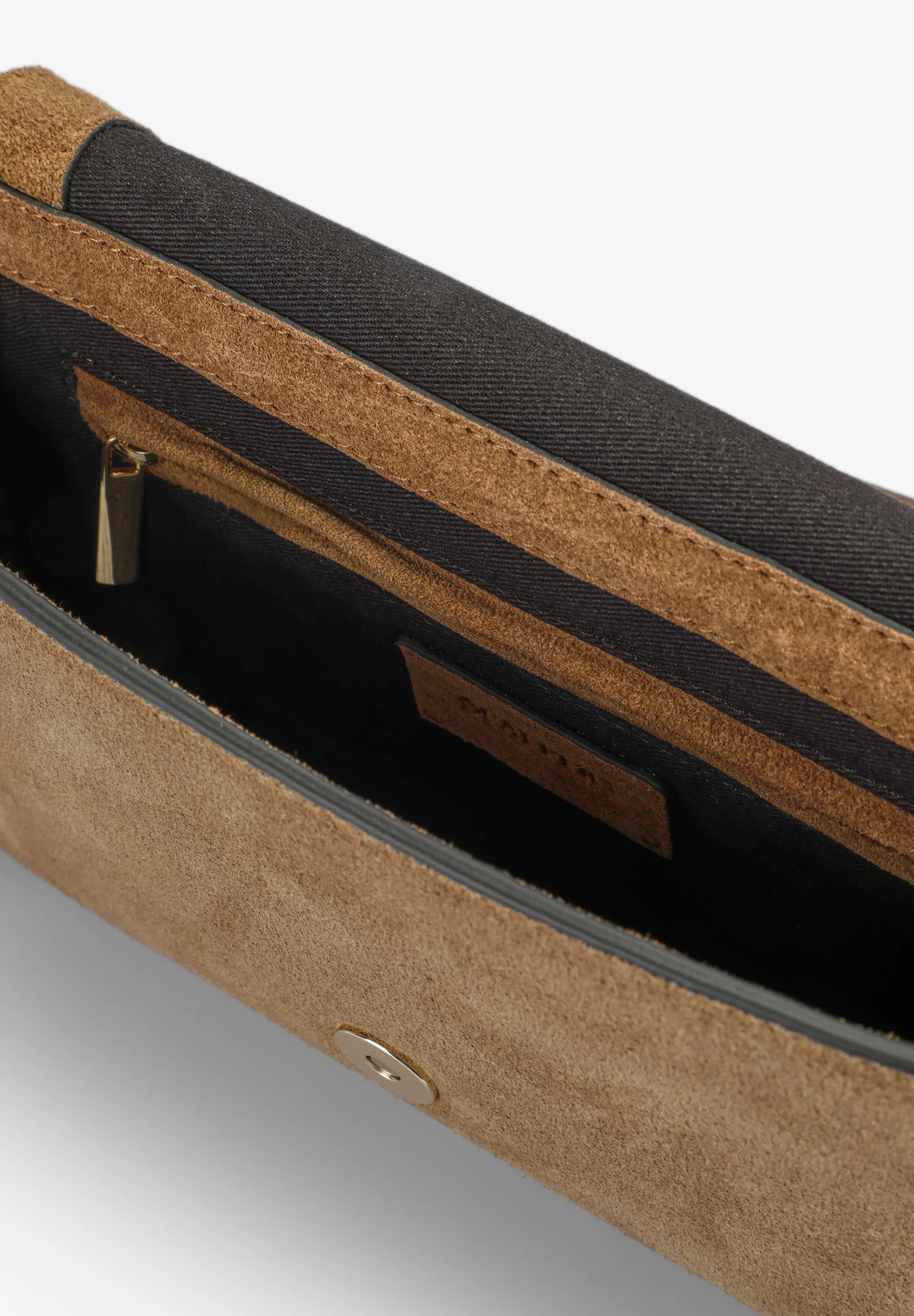 BOLSO BANDOLERA ANTE TACHUELAS - Image 9
