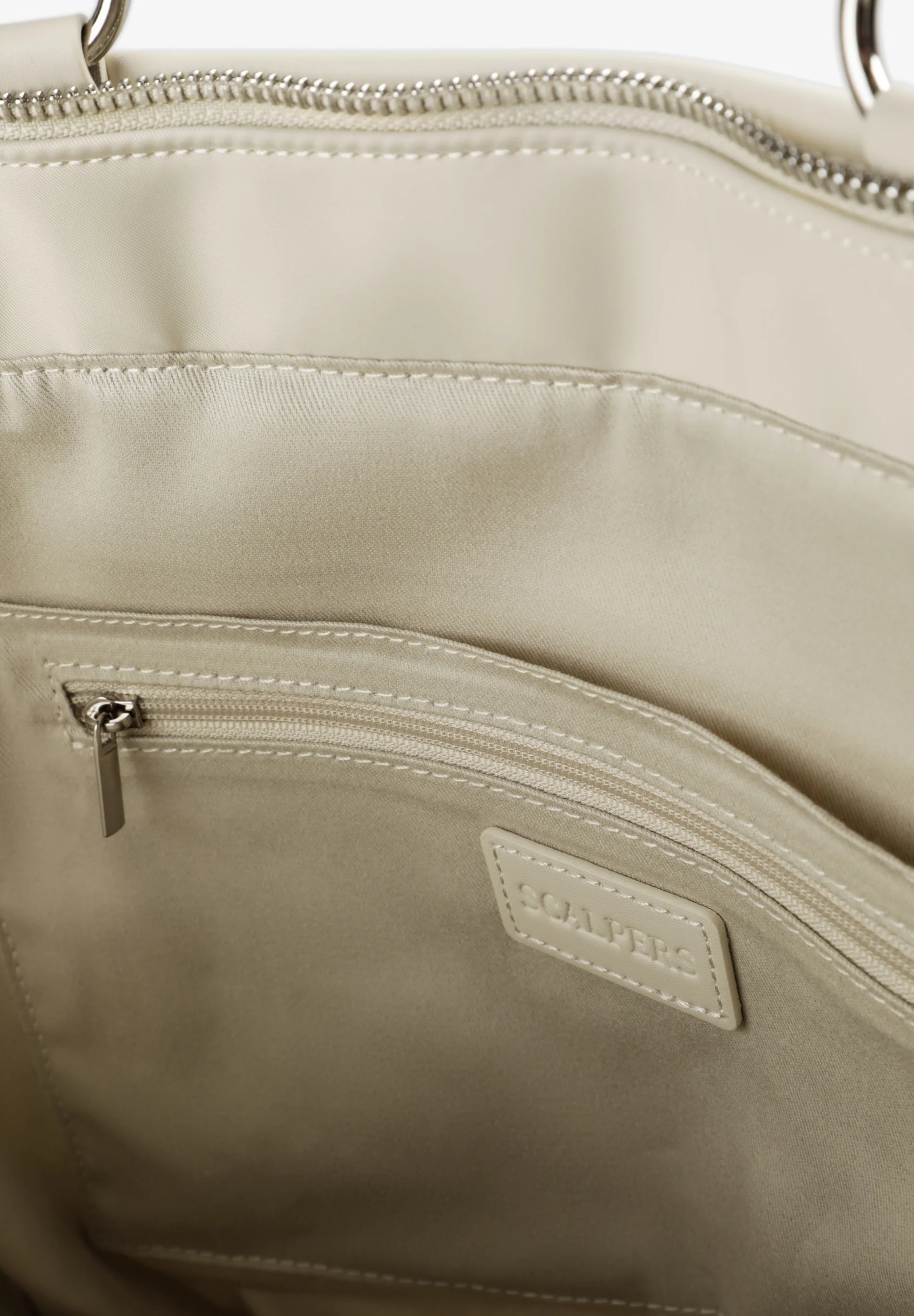 BOLSO SHOPPER ACOLCHADO - Image 8