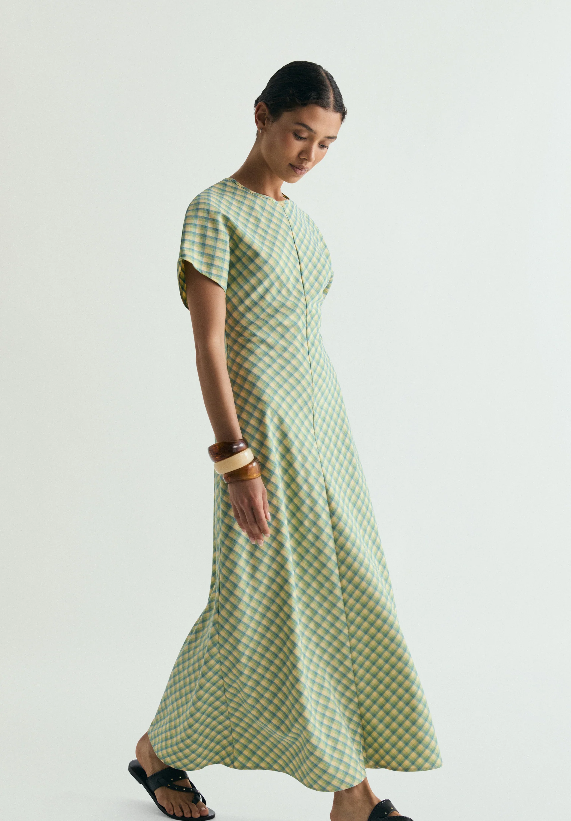VESTIDO MIDI ESTAMPADO CUADROS