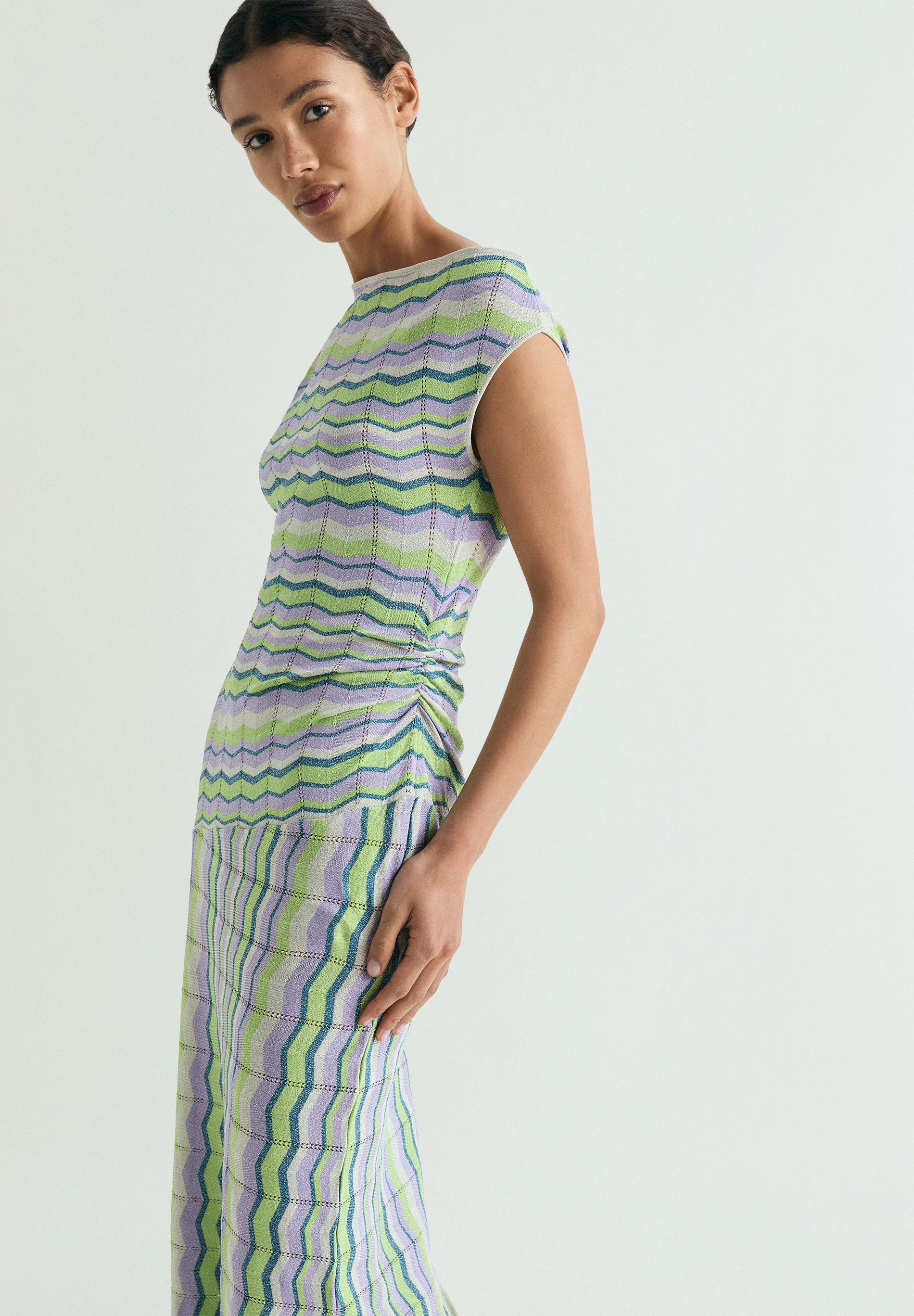 VESTIDO MIDI PUNTO ZIGZAG - Image 2