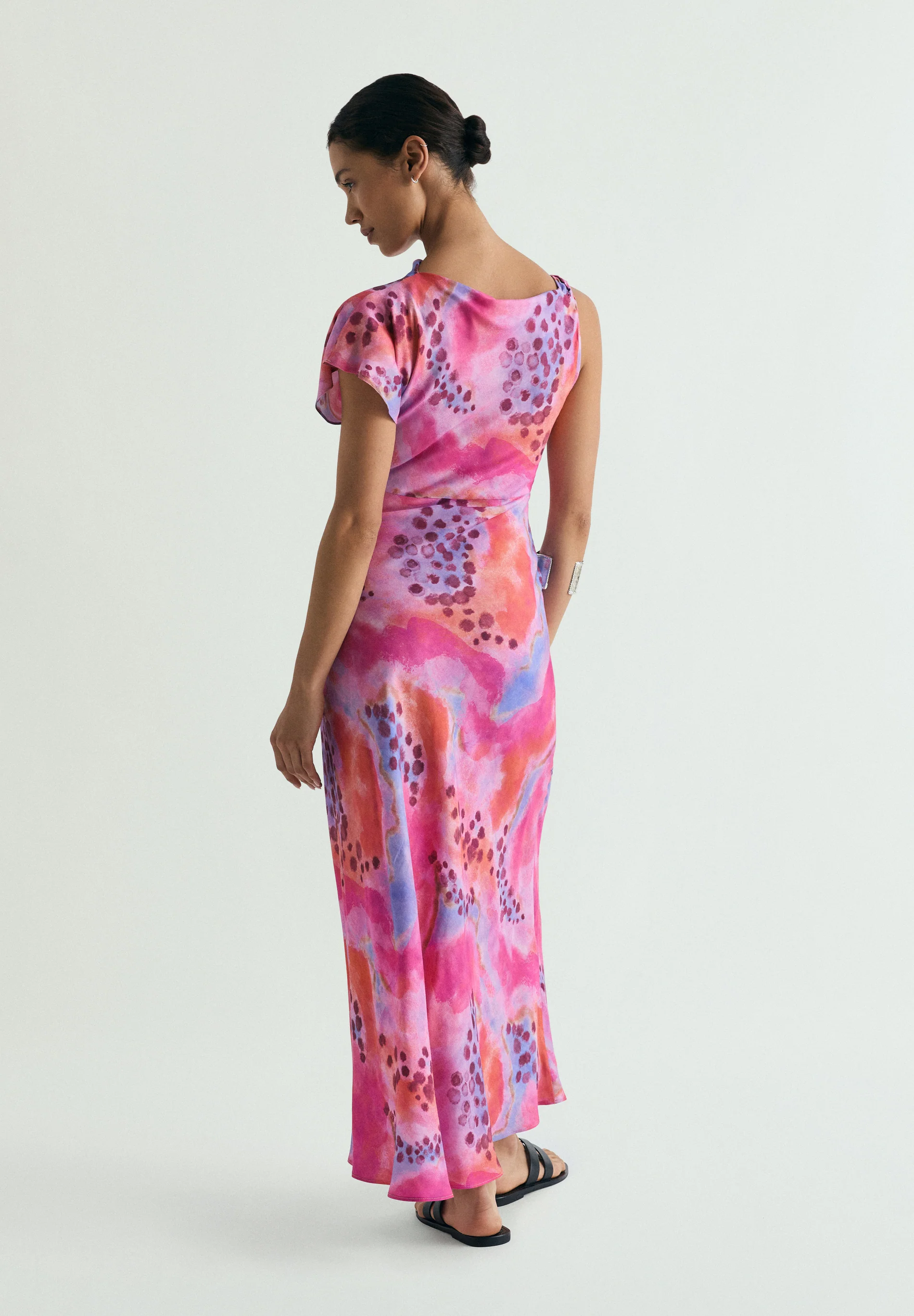 VESTIDO ASIMÉTRICO SATINADO - Image 3