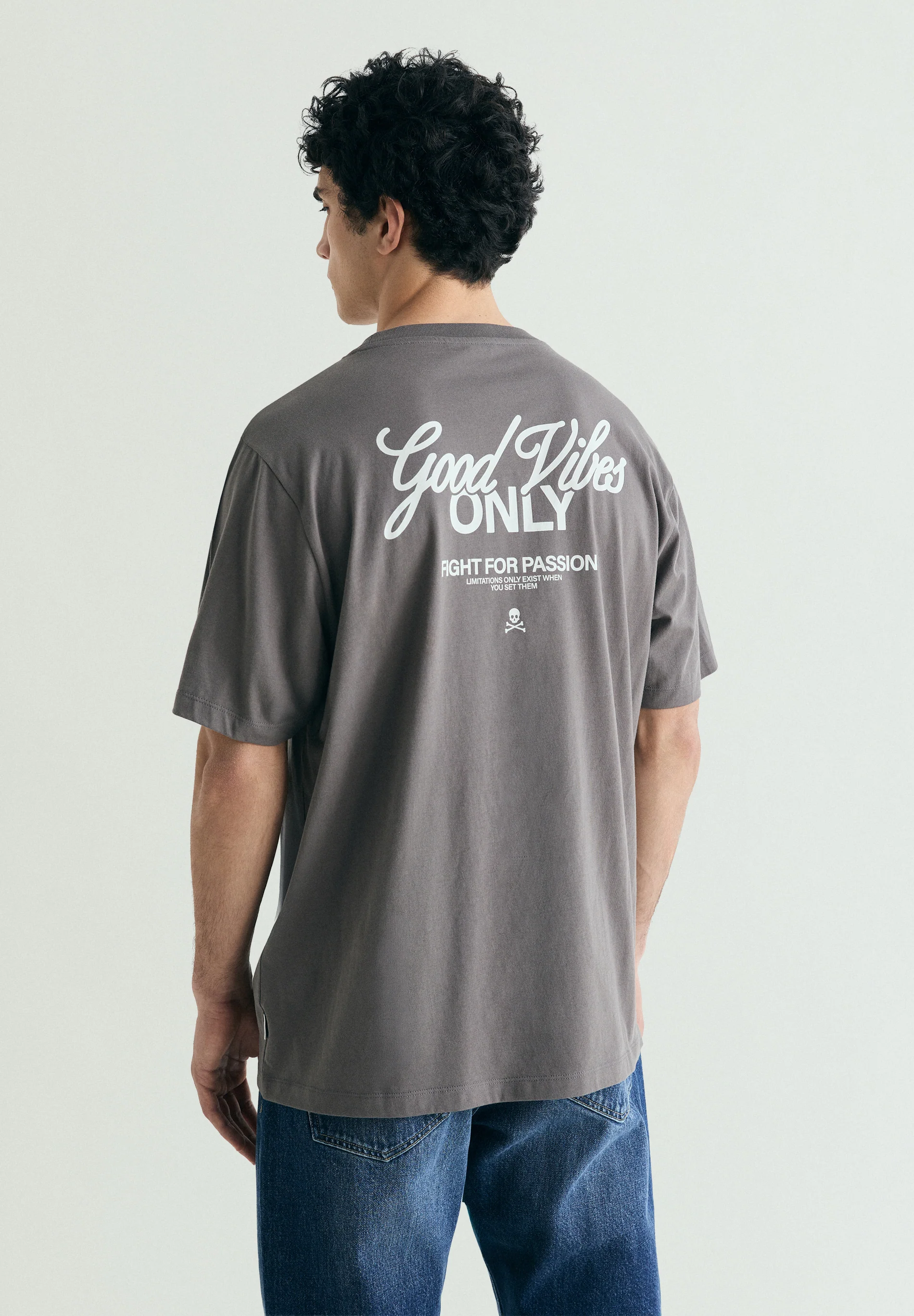 CAMISETA ESTAMPADA RELAXED FIT