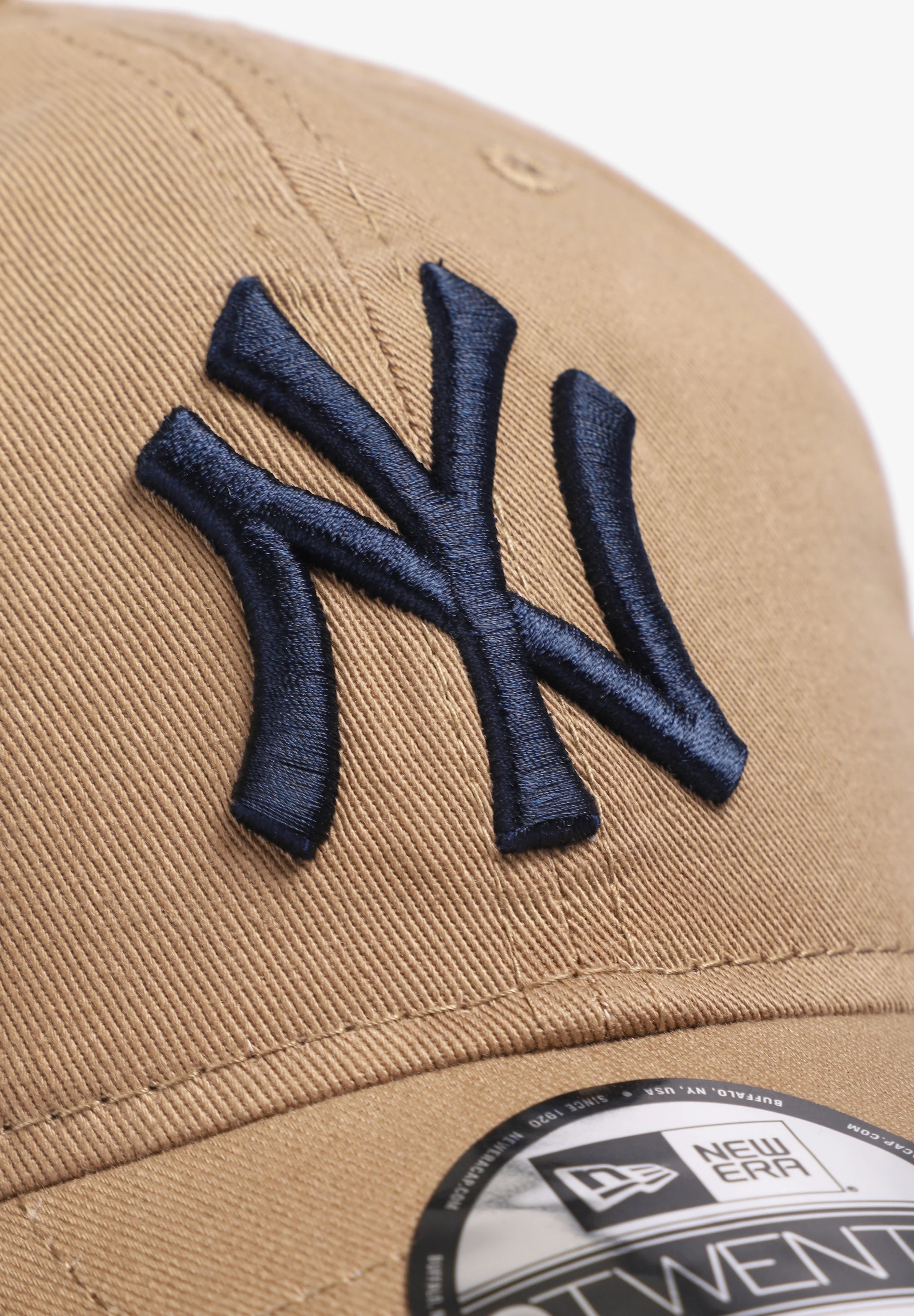NEW ERA | GORRA LEAGUE ESSENTIAL 9TWENTY NY YANKEES - Image 3
