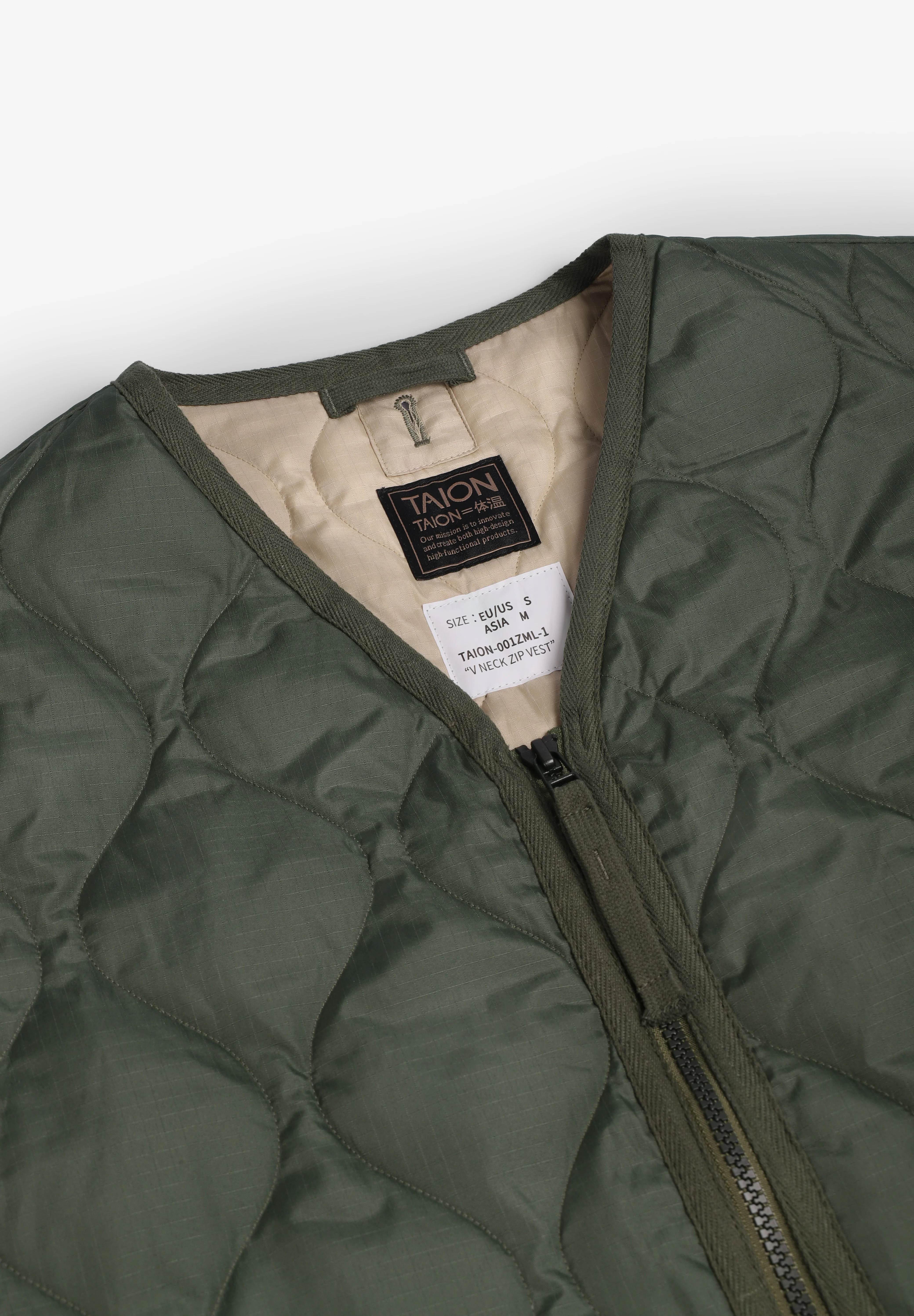 TAION | CHALECO MILITAR CUELLO V Y CREMALLERA UNISEX - Image 5