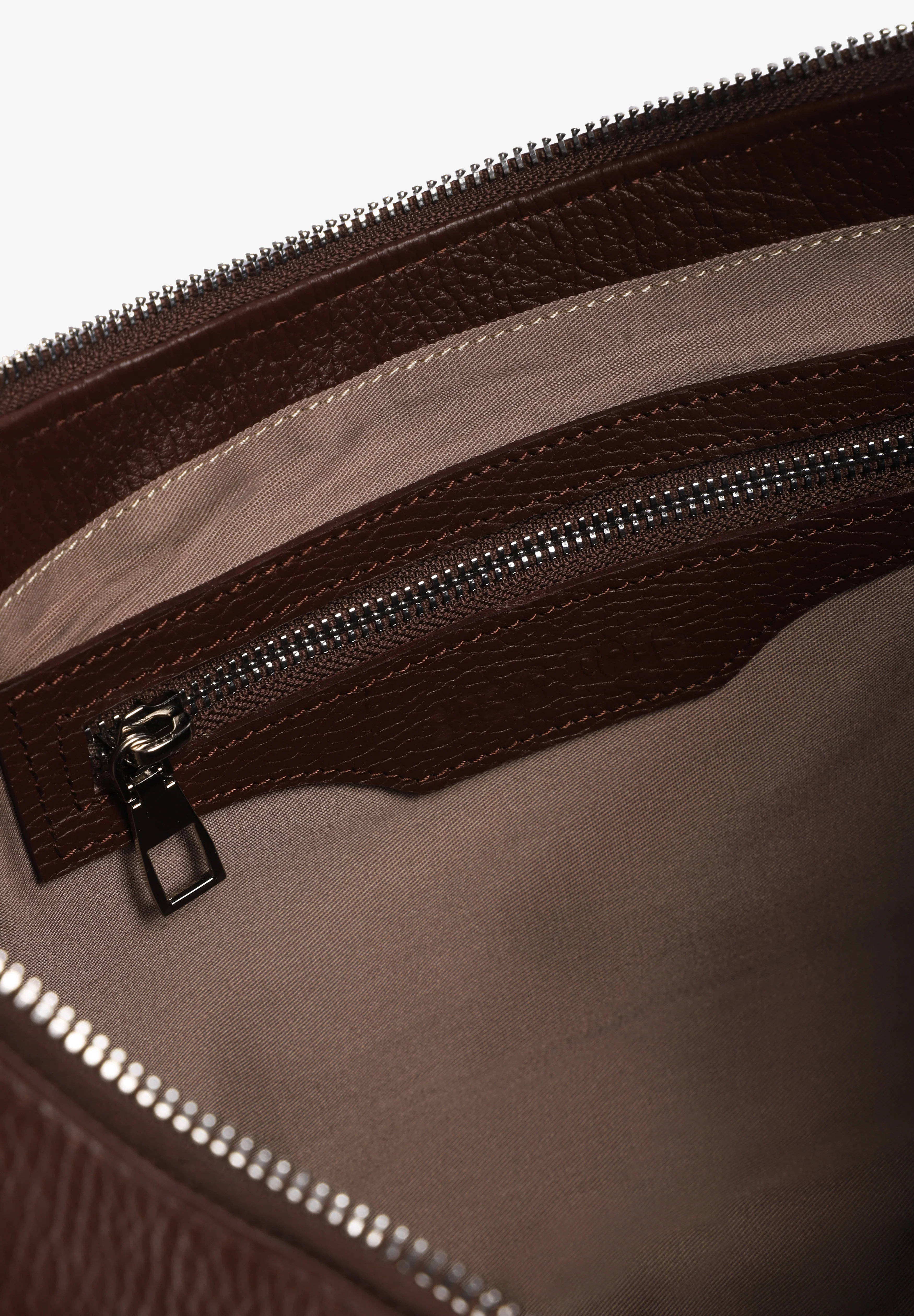 C'EST NOUS | BOLSO TIKA IN GRAINED LEATHER - Image 7