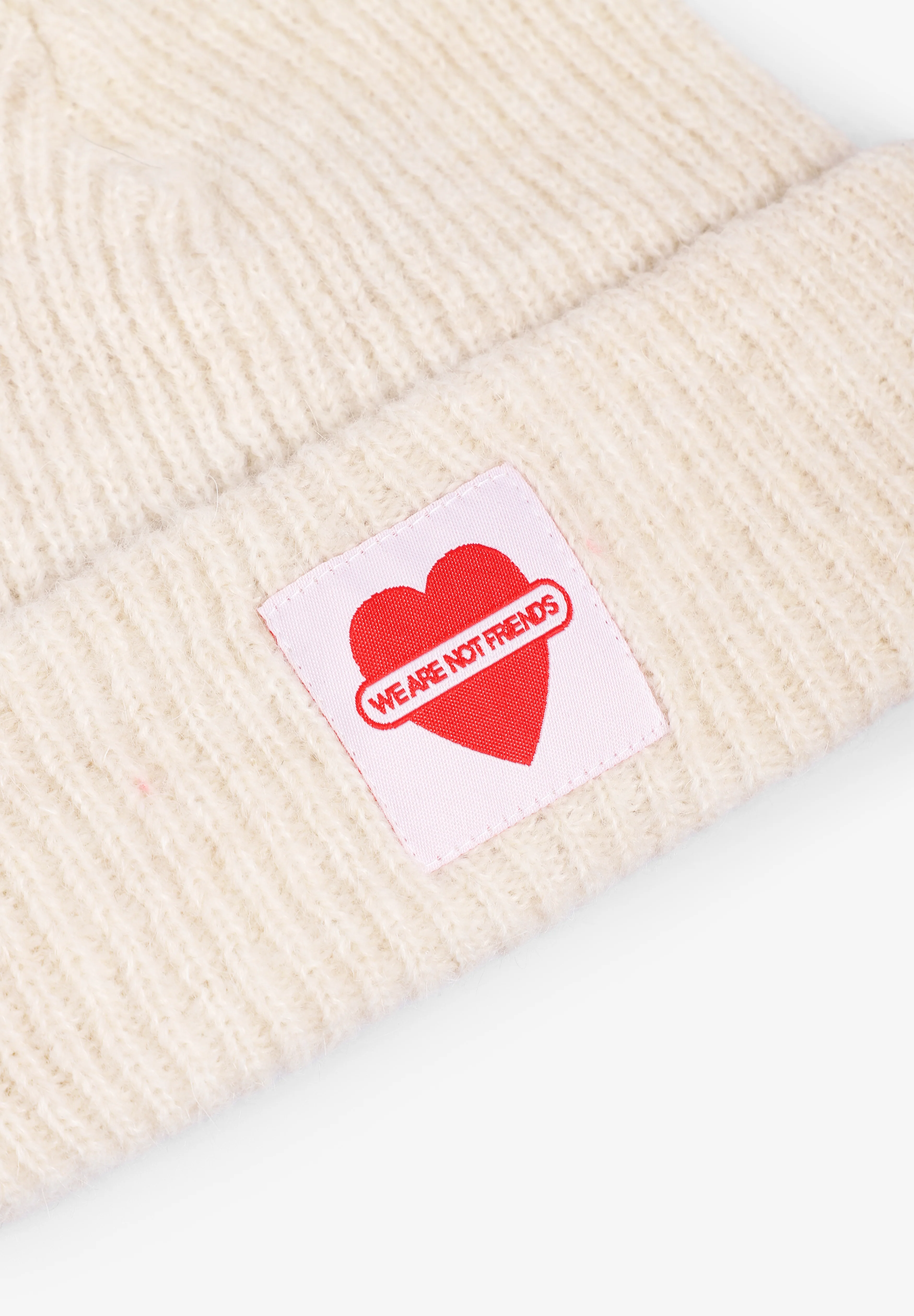 WE ARE NOT FRIENDS | GORRO UNION CREAM - Image 3