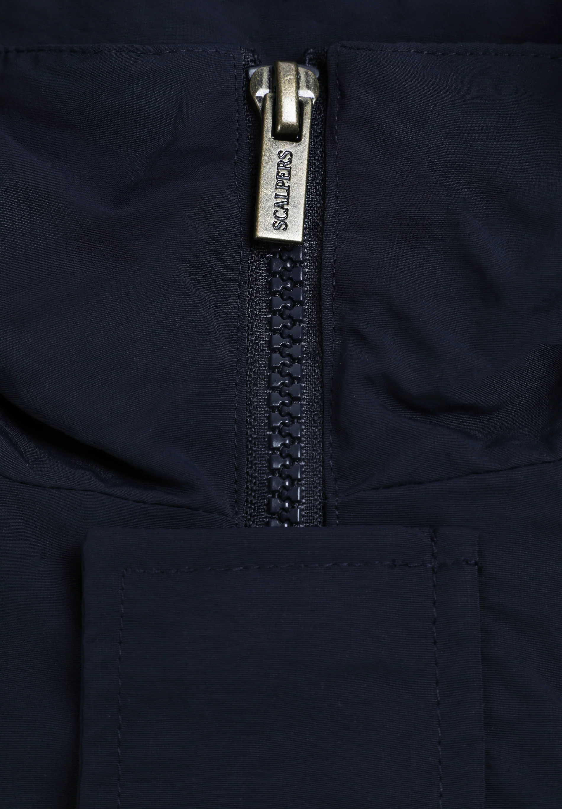 CHAQUETA BOMBER CROPPED BOLSILLOS - Image 3