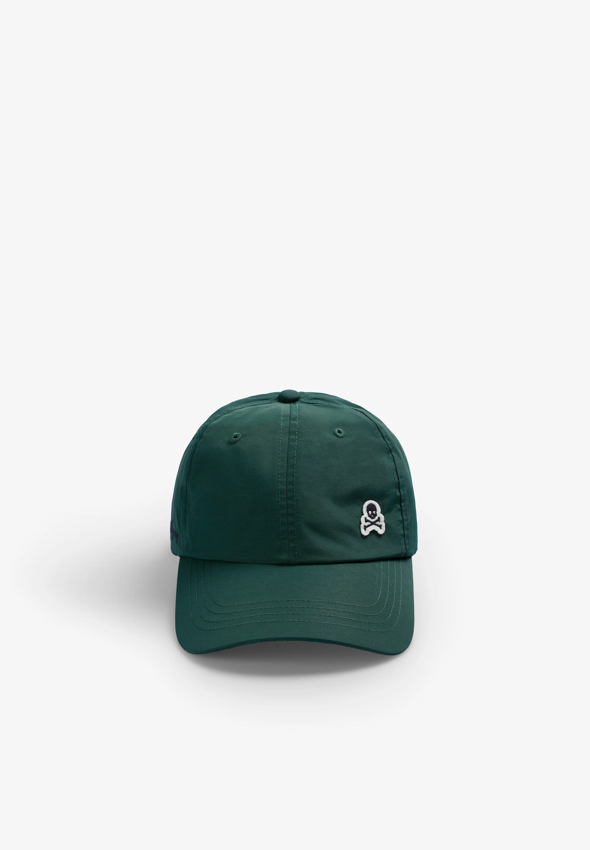 GORRA CALAVERA BORDADA
